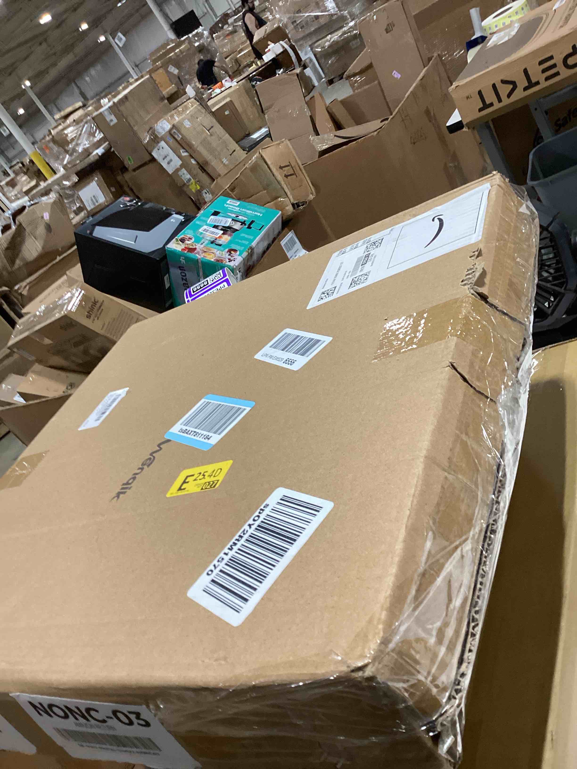 https://s3.amazonaws.com/lotting-images-prod/bidfta/PPE3208654_1760100052523.jpeg