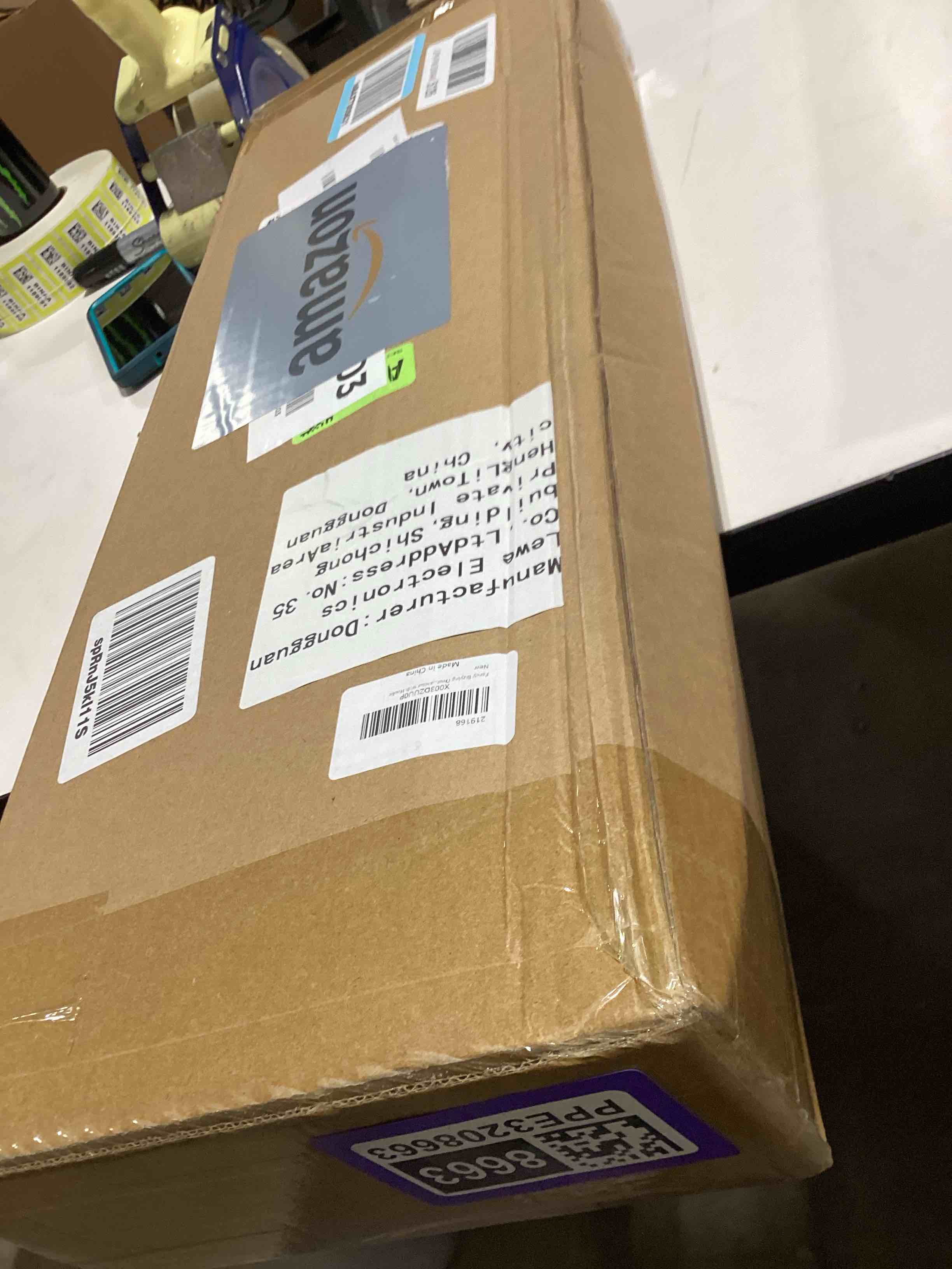 https://s3.amazonaws.com/lotting-images-prod/bidfta/PPE3208663_1760100776743.jpeg