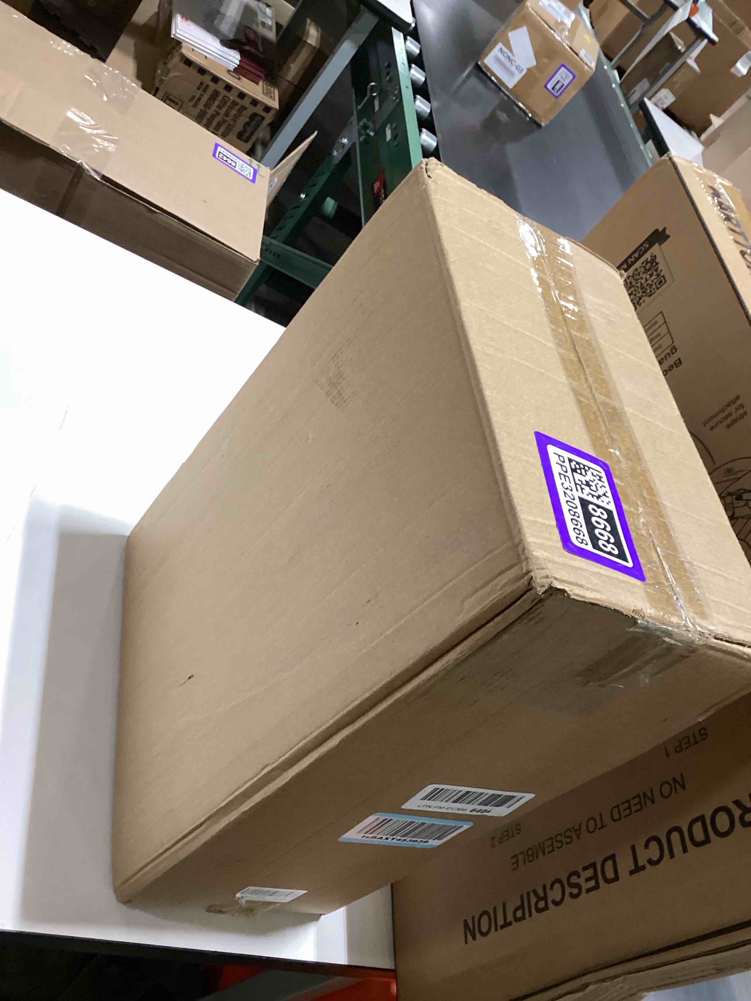 https://s3.amazonaws.com/lotting-images-prod/bidfta/PPE3208668_1760101171817.jpeg