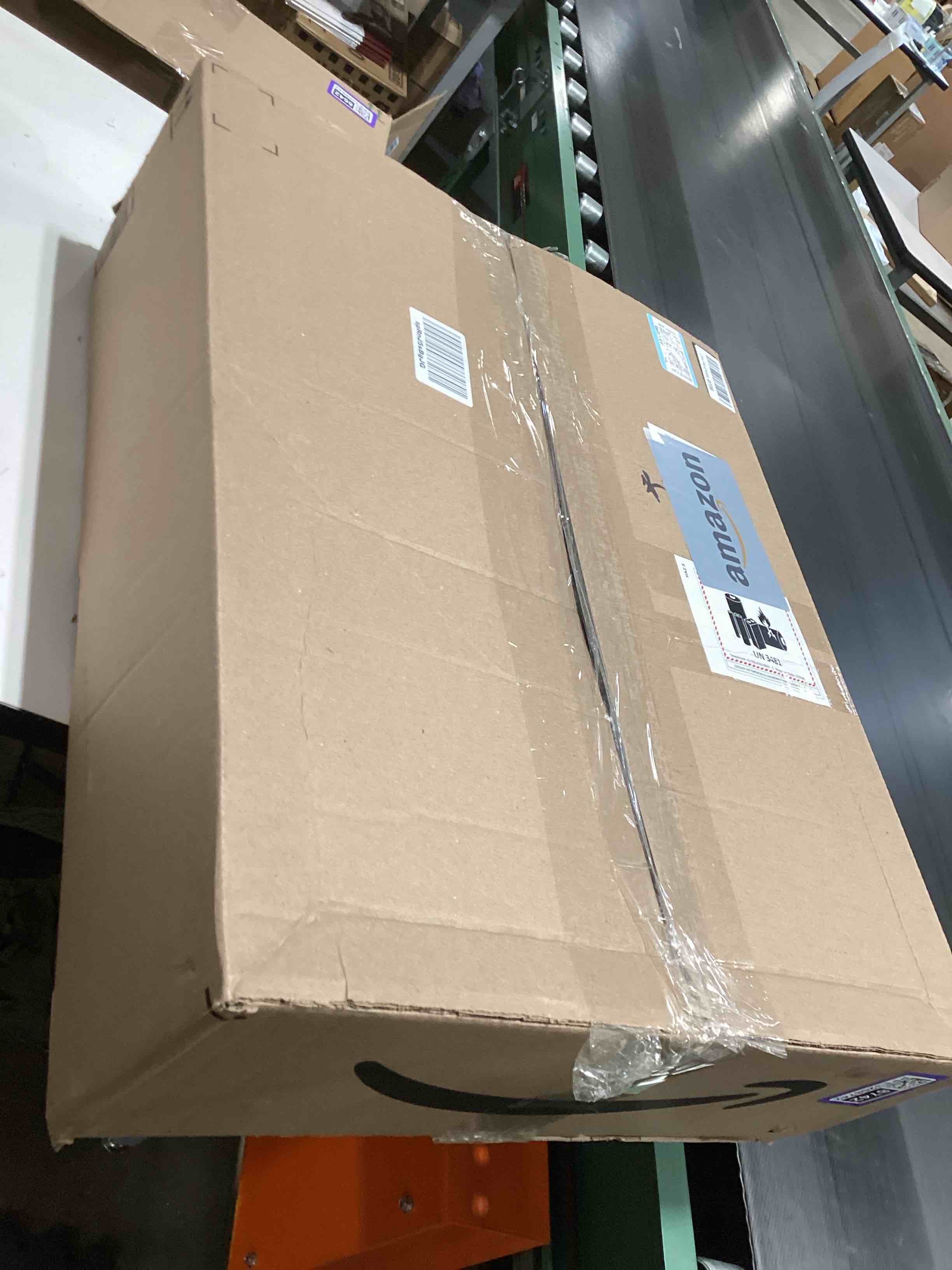 https://s3.amazonaws.com/lotting-images-prod/bidfta/PPE3208742_1760113902755.jpeg