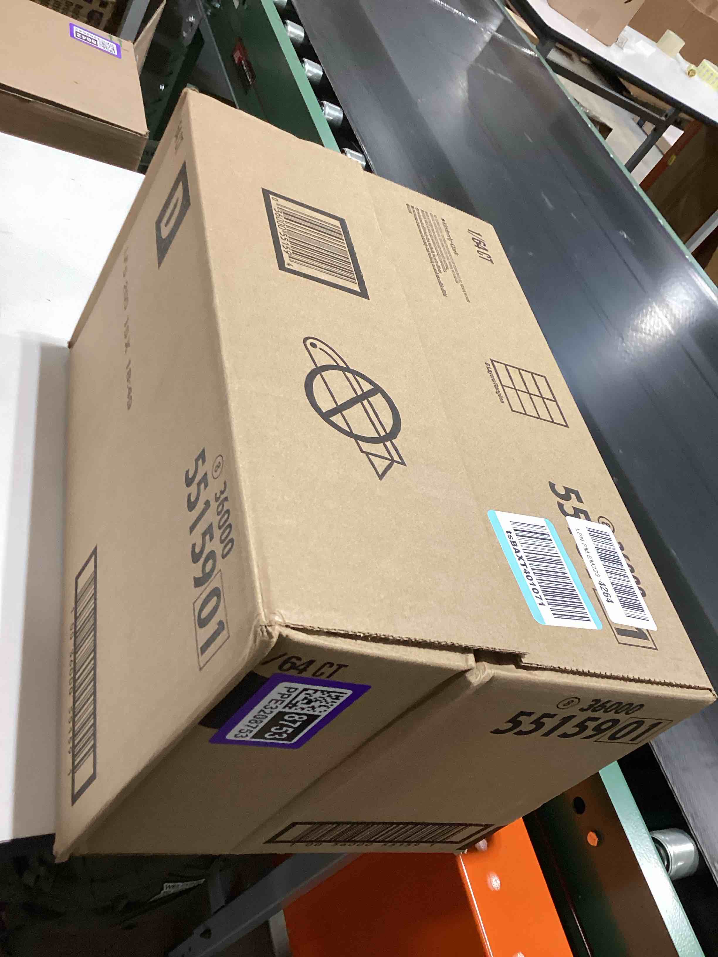 https://s3.amazonaws.com/lotting-images-prod/bidfta/PPE3208753_1760114705826.jpeg