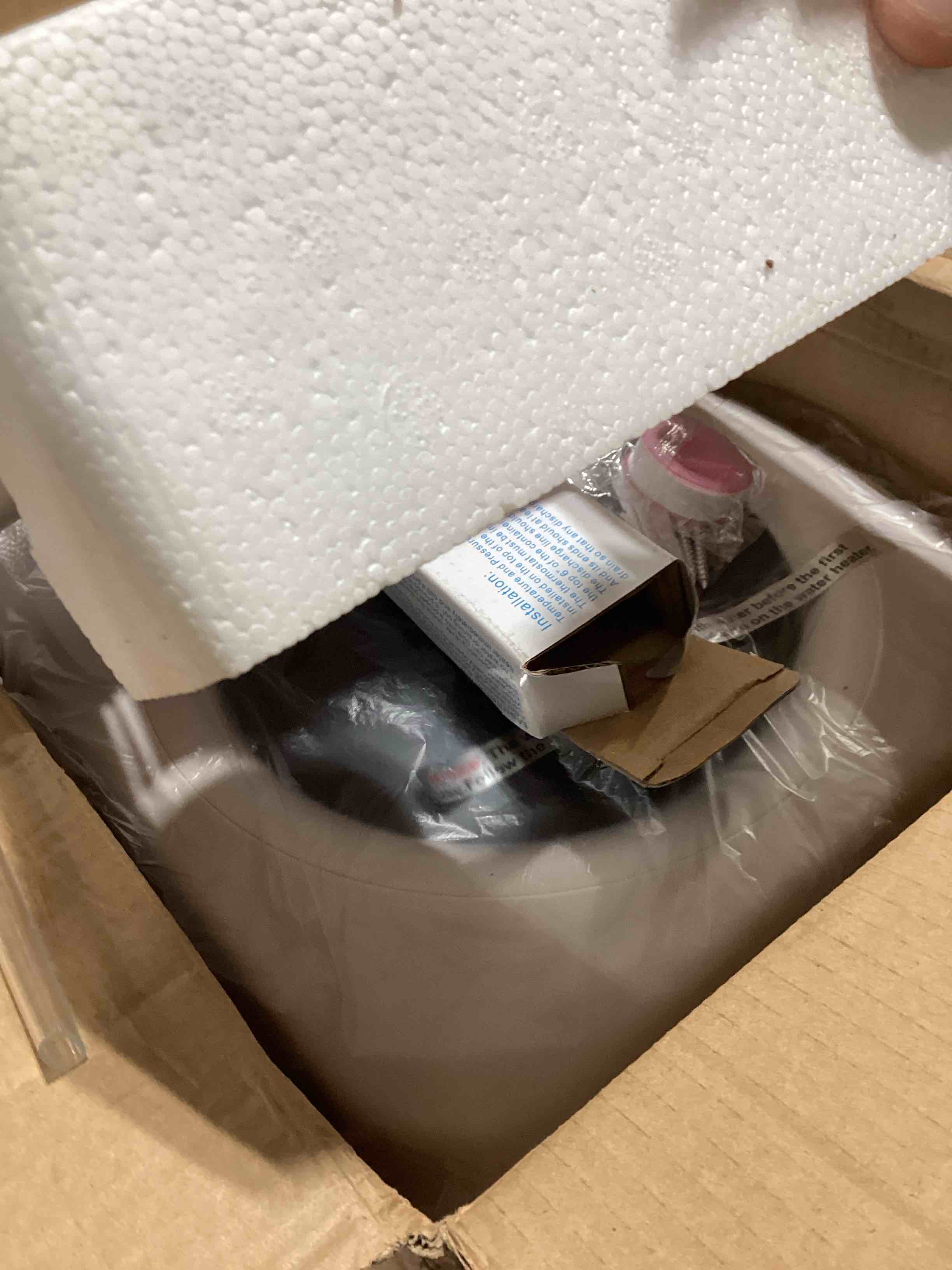 https://s3.amazonaws.com/lotting-images-prod/bidfta/PPE3208771_1760116665268.jpeg