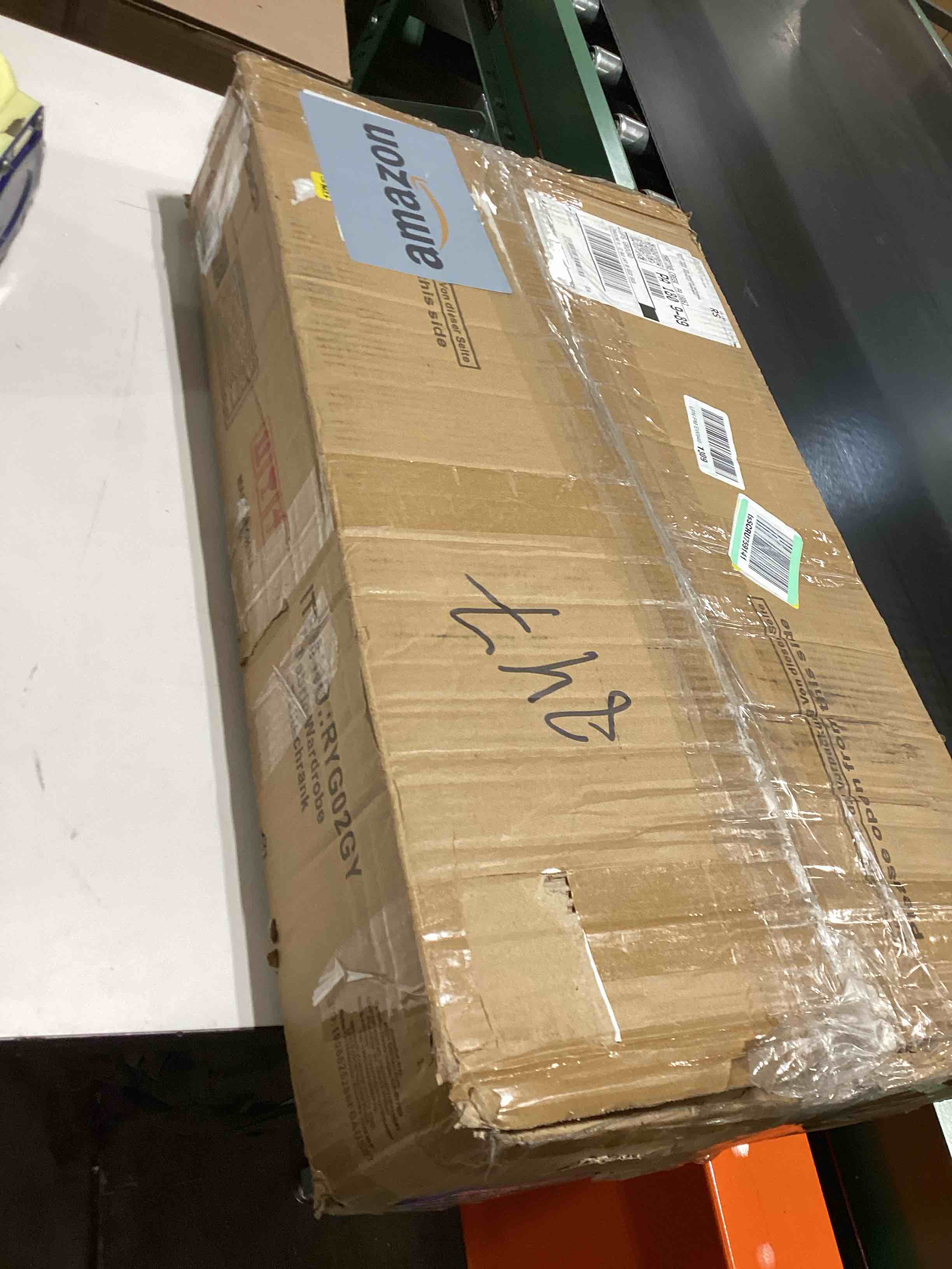 https://s3.amazonaws.com/lotting-images-prod/bidfta/PPE3208785_1760118292417.jpeg