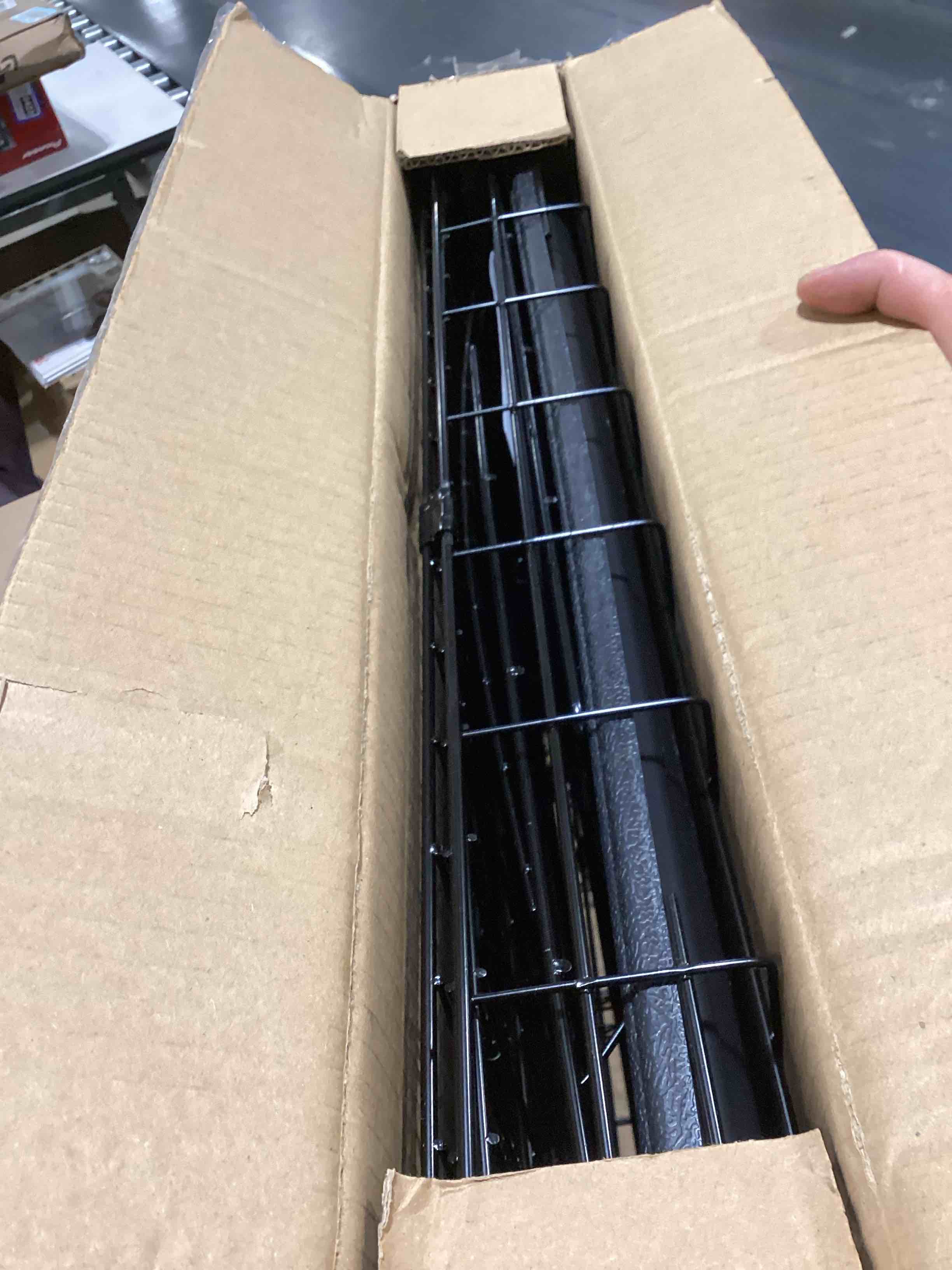 https://s3.amazonaws.com/lotting-images-prod/bidfta/PPE3208804_1760121360402.jpeg