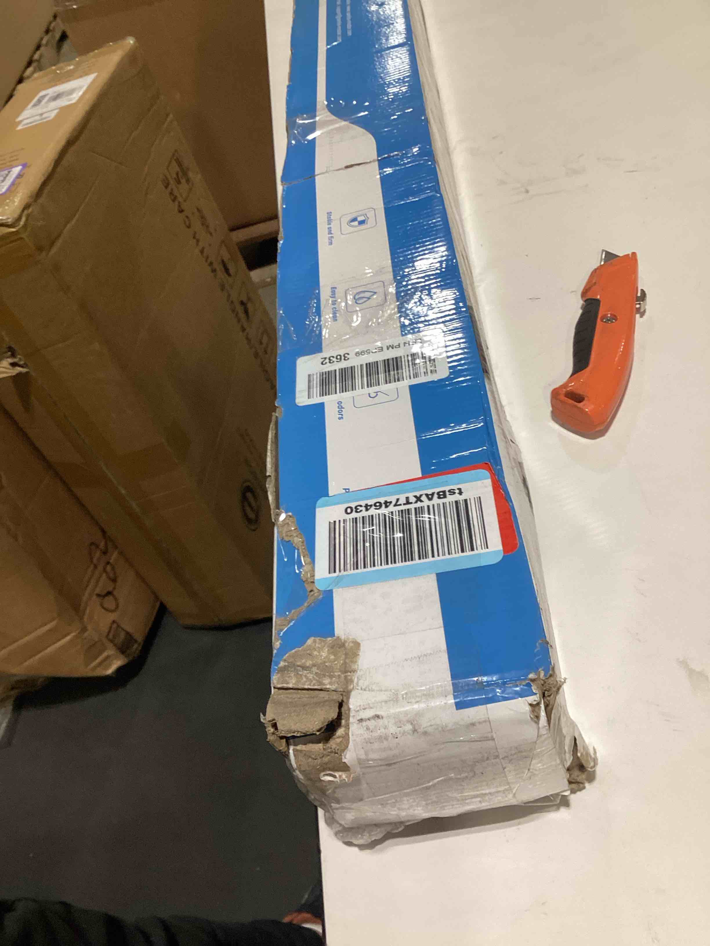 https://s3.amazonaws.com/lotting-images-prod/bidfta/PPE3208962_1760364599896.jpeg