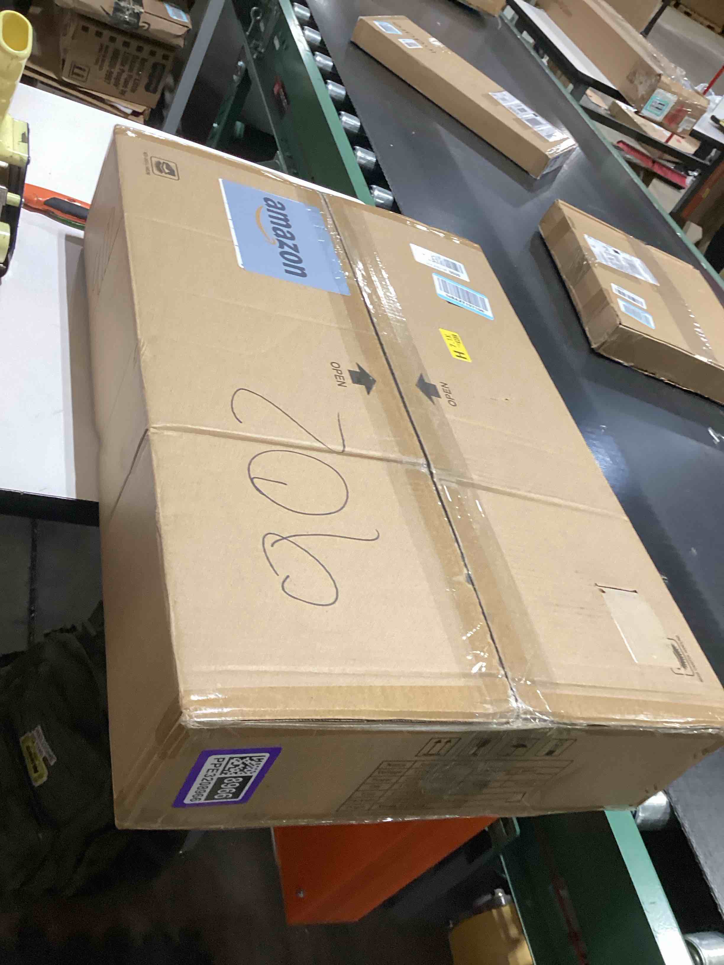 https://s3.amazonaws.com/lotting-images-prod/bidfta/PPE3208966_1760364511449.jpeg