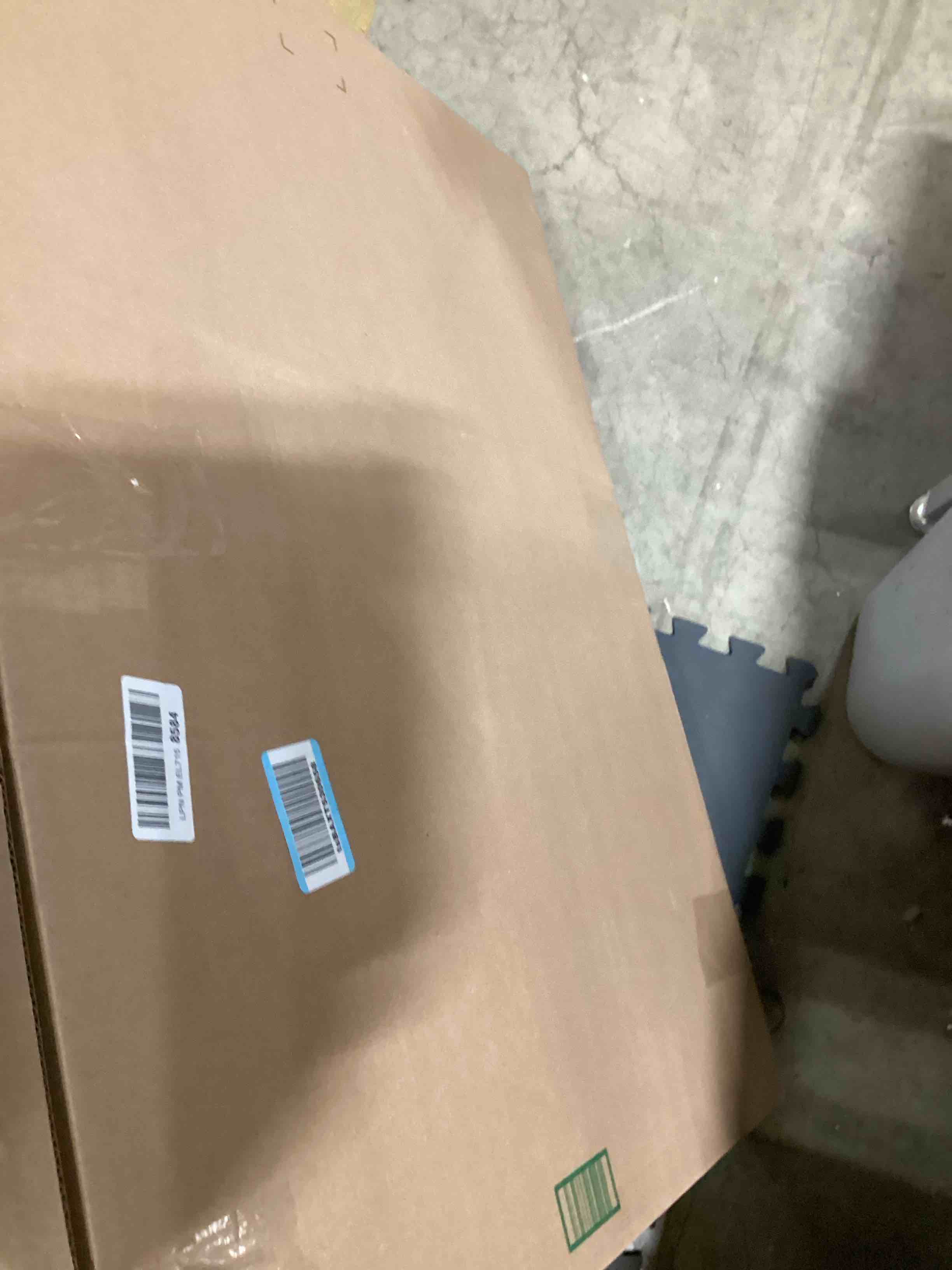 https://s3.amazonaws.com/lotting-images-prod/bidfta/PPE3208996_1760368383776.jpeg