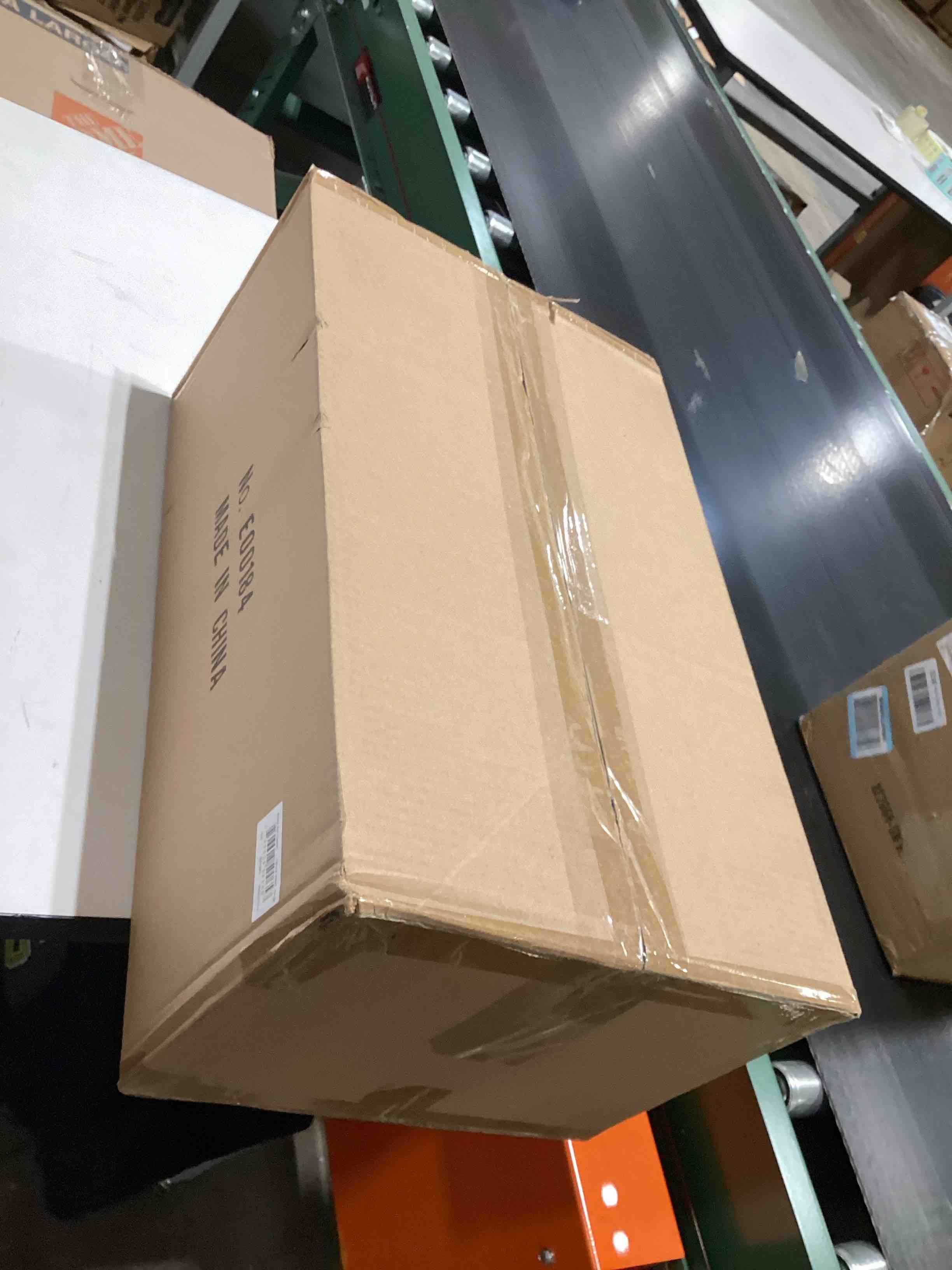 https://s3.amazonaws.com/lotting-images-prod/bidfta/PPE3209054_1760375310299.jpeg