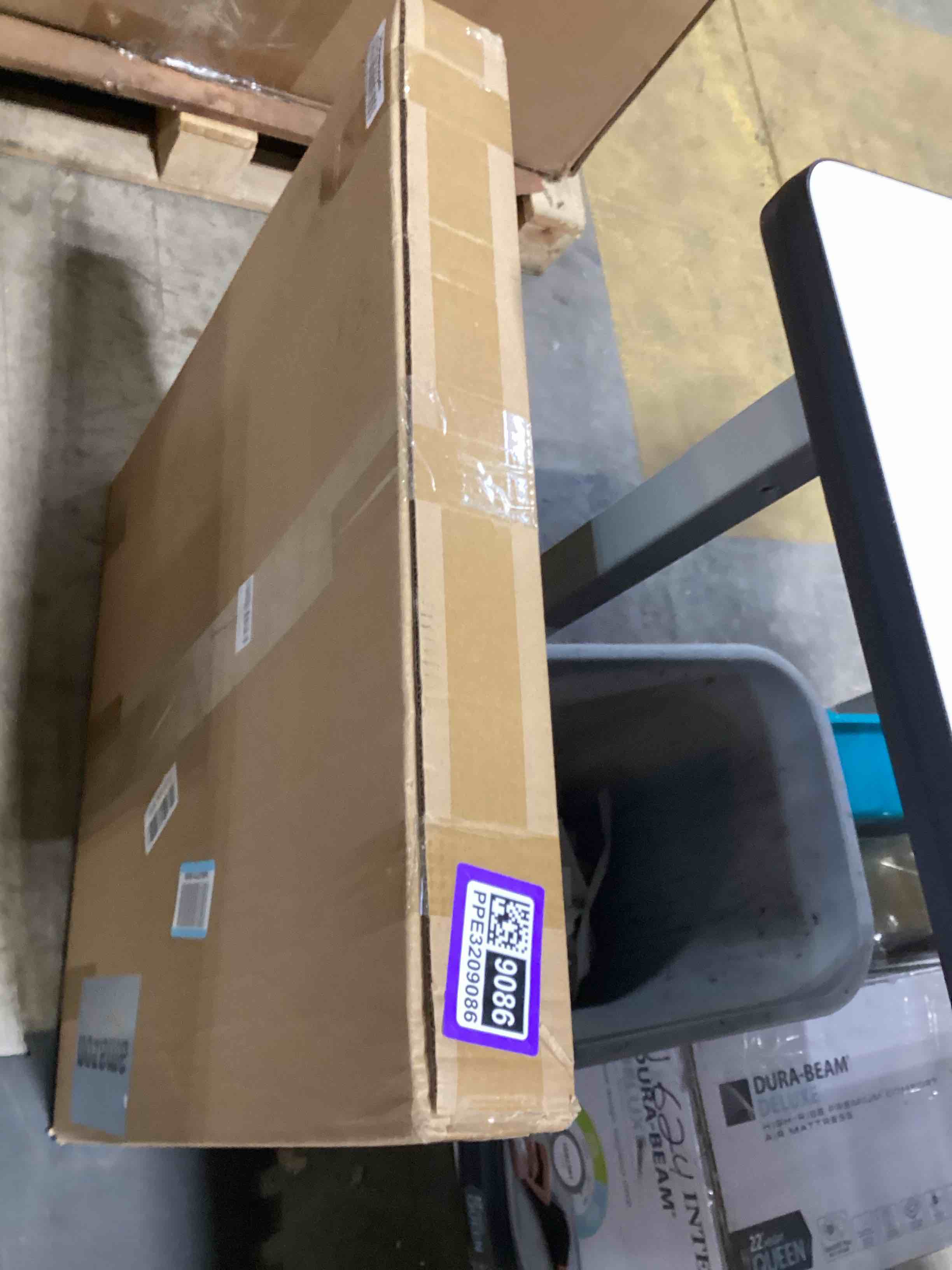 https://s3.amazonaws.com/lotting-images-prod/bidfta/PPE3209086_1760380026985.jpeg