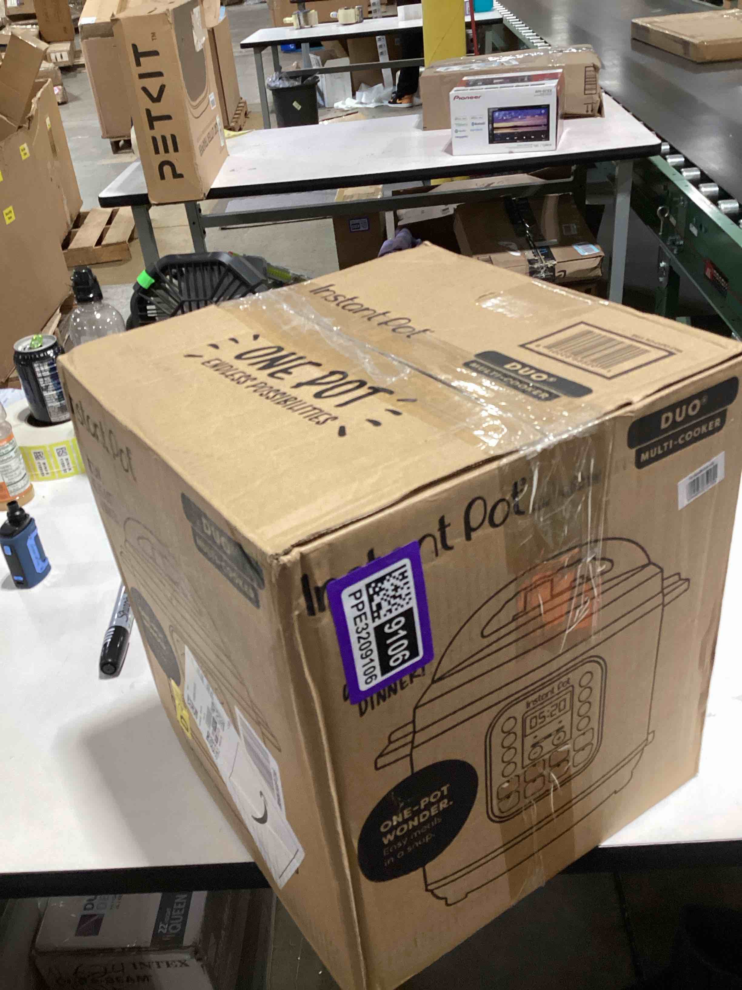 https://s3.amazonaws.com/lotting-images-prod/bidfta/PPE3209106_1760381987411.jpeg