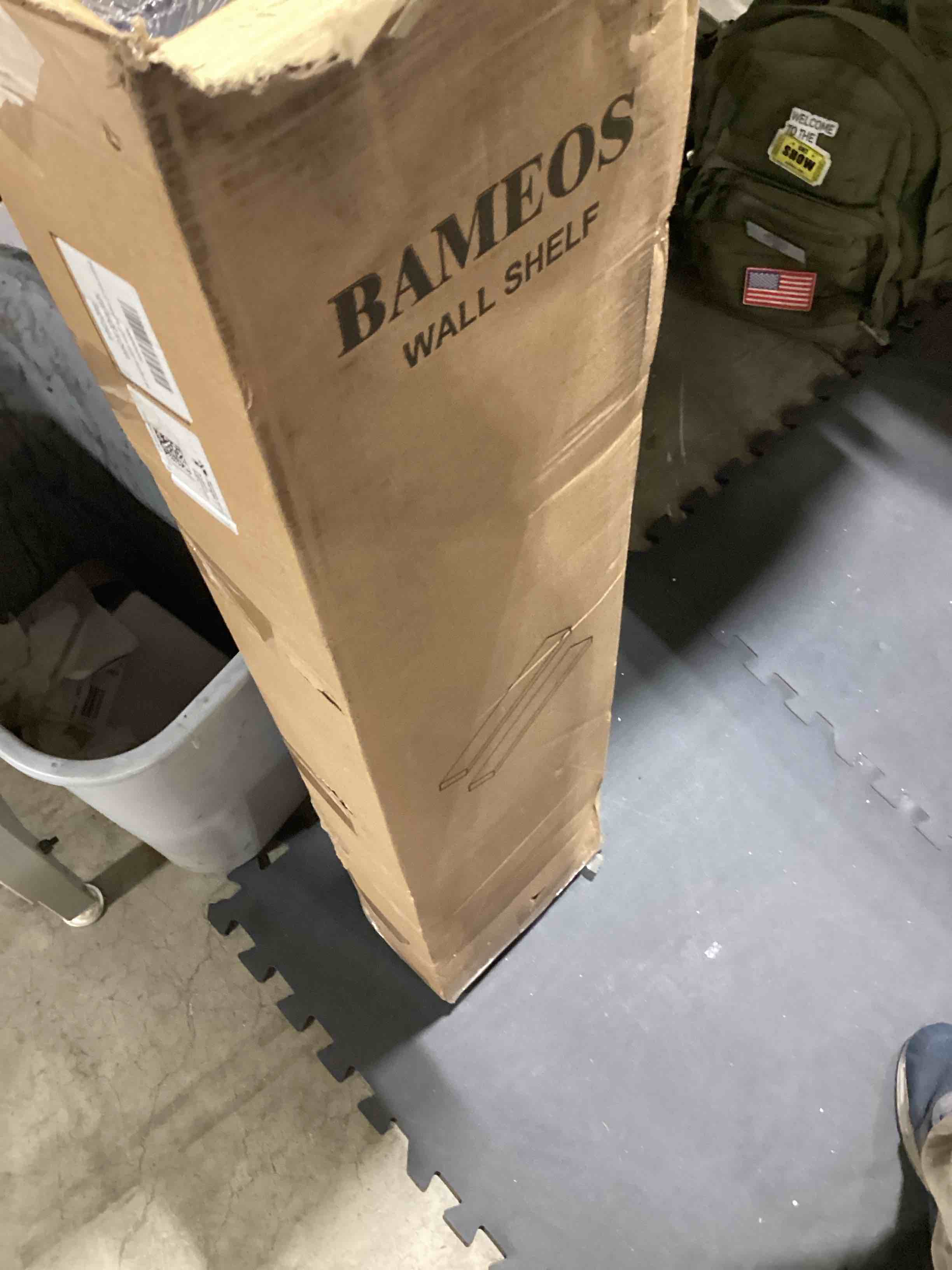 https://s3.amazonaws.com/lotting-images-prod/bidfta/PPE3209161_1760445536551.jpeg