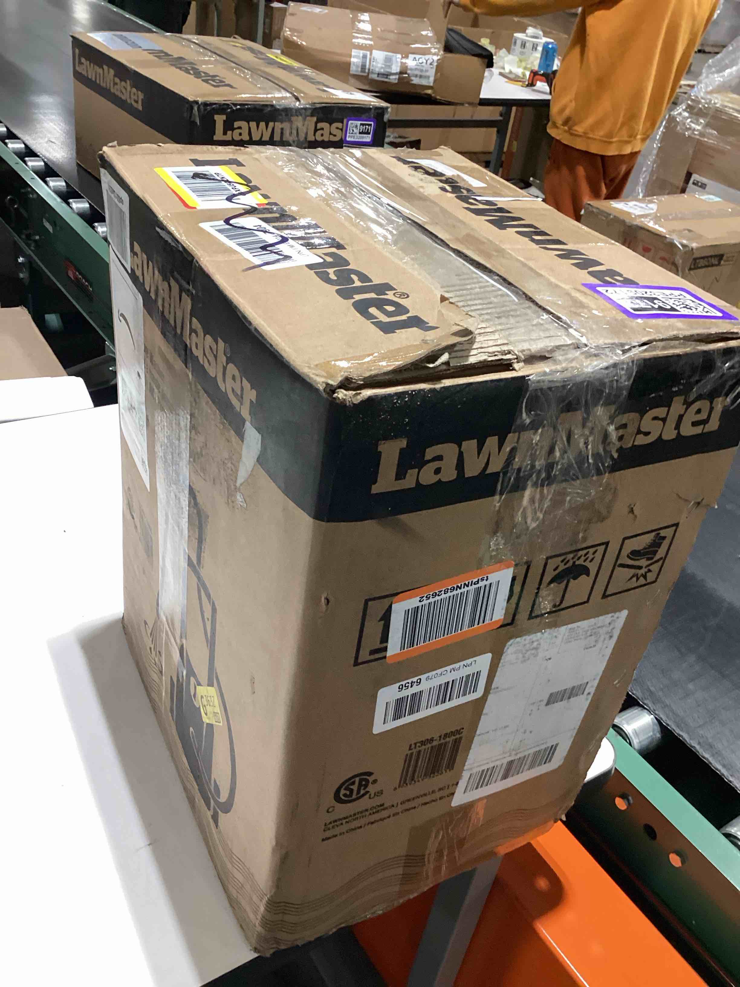 https://s3.amazonaws.com/lotting-images-prod/bidfta/PPE3209172_1760446733238.jpeg