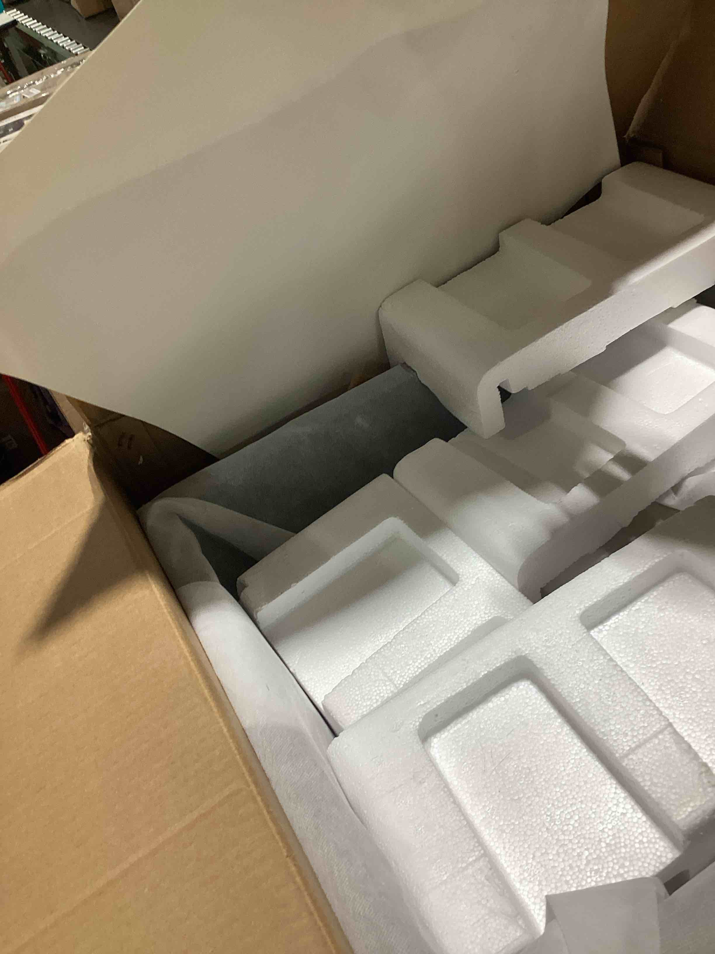 https://s3.amazonaws.com/lotting-images-prod/bidfta/PPE3209224_1760452765548.jpeg