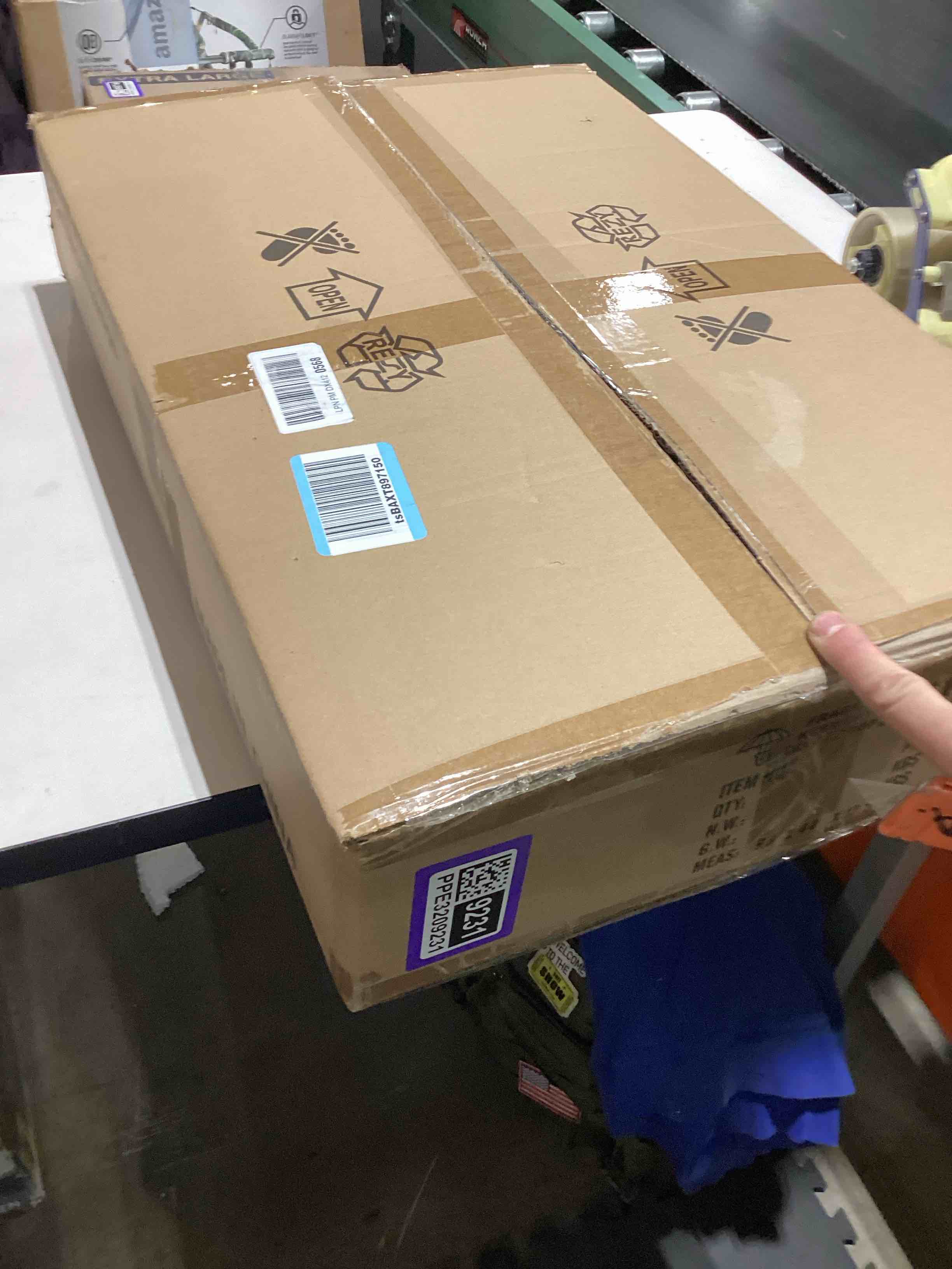 https://s3.amazonaws.com/lotting-images-prod/bidfta/PPE3209231_1760453397498.jpeg