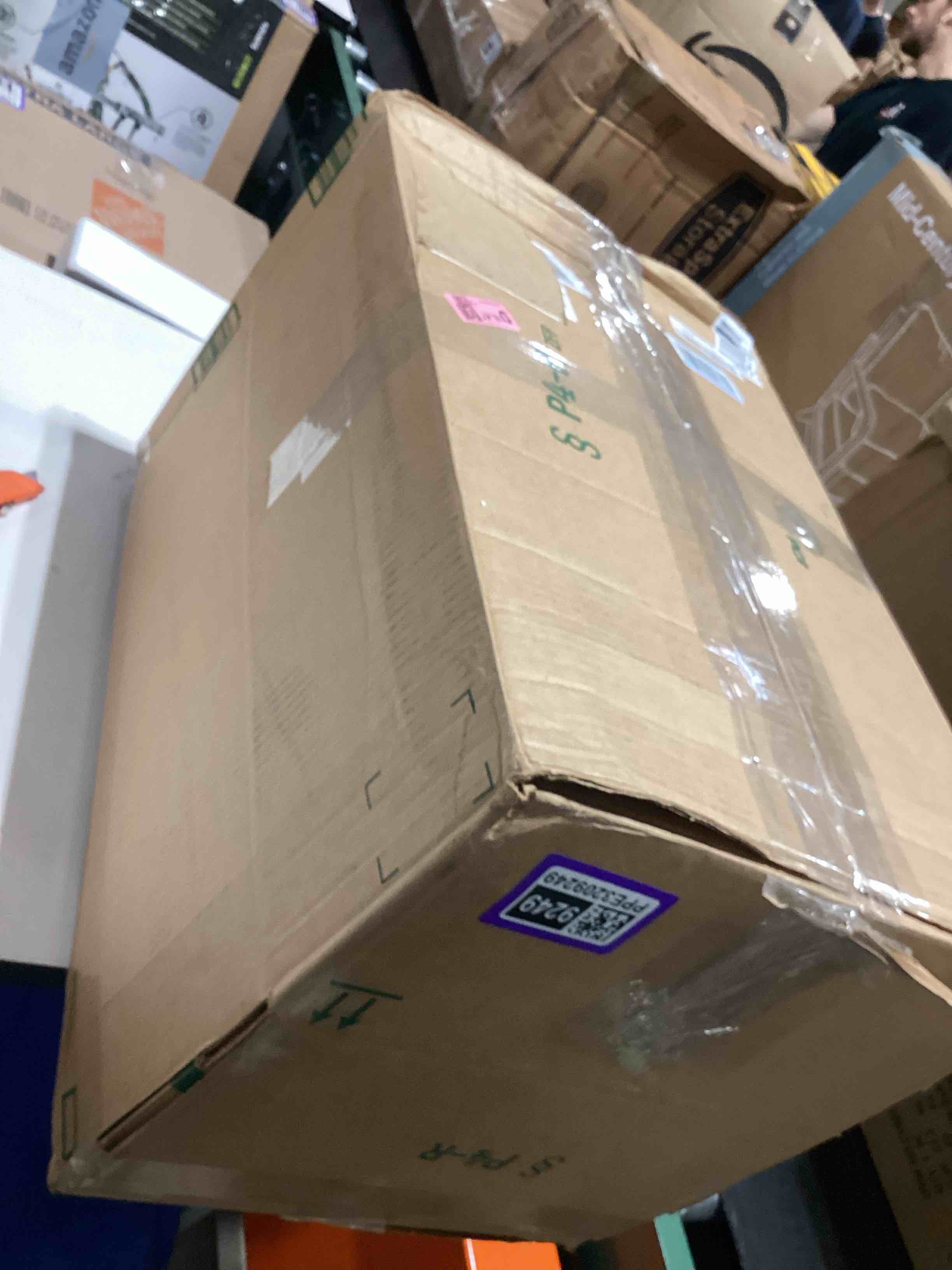 https://s3.amazonaws.com/lotting-images-prod/bidfta/PPE3209249_1760454587268.jpeg