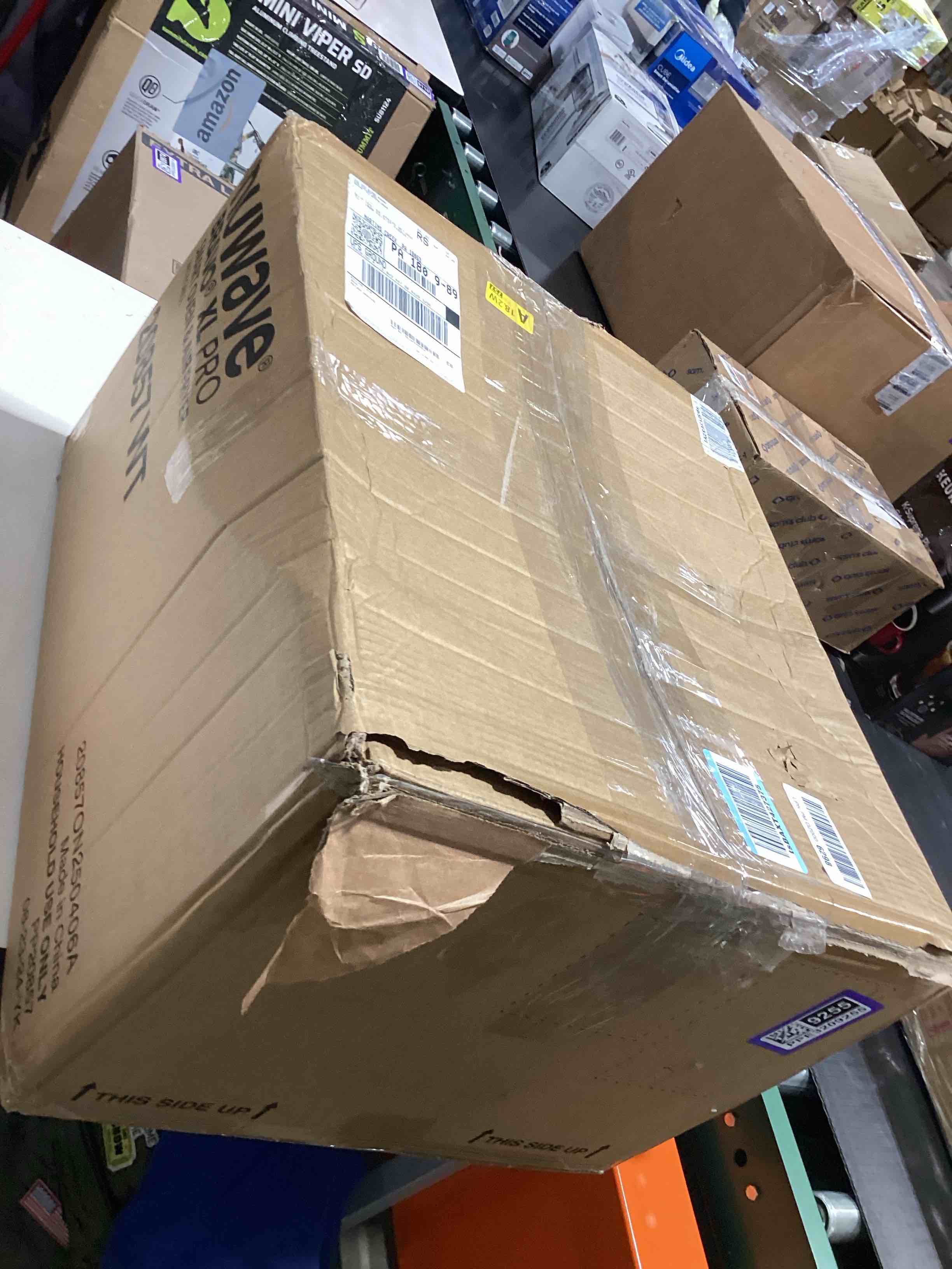 https://s3.amazonaws.com/lotting-images-prod/bidfta/PPE3209255_1760455451939.jpeg