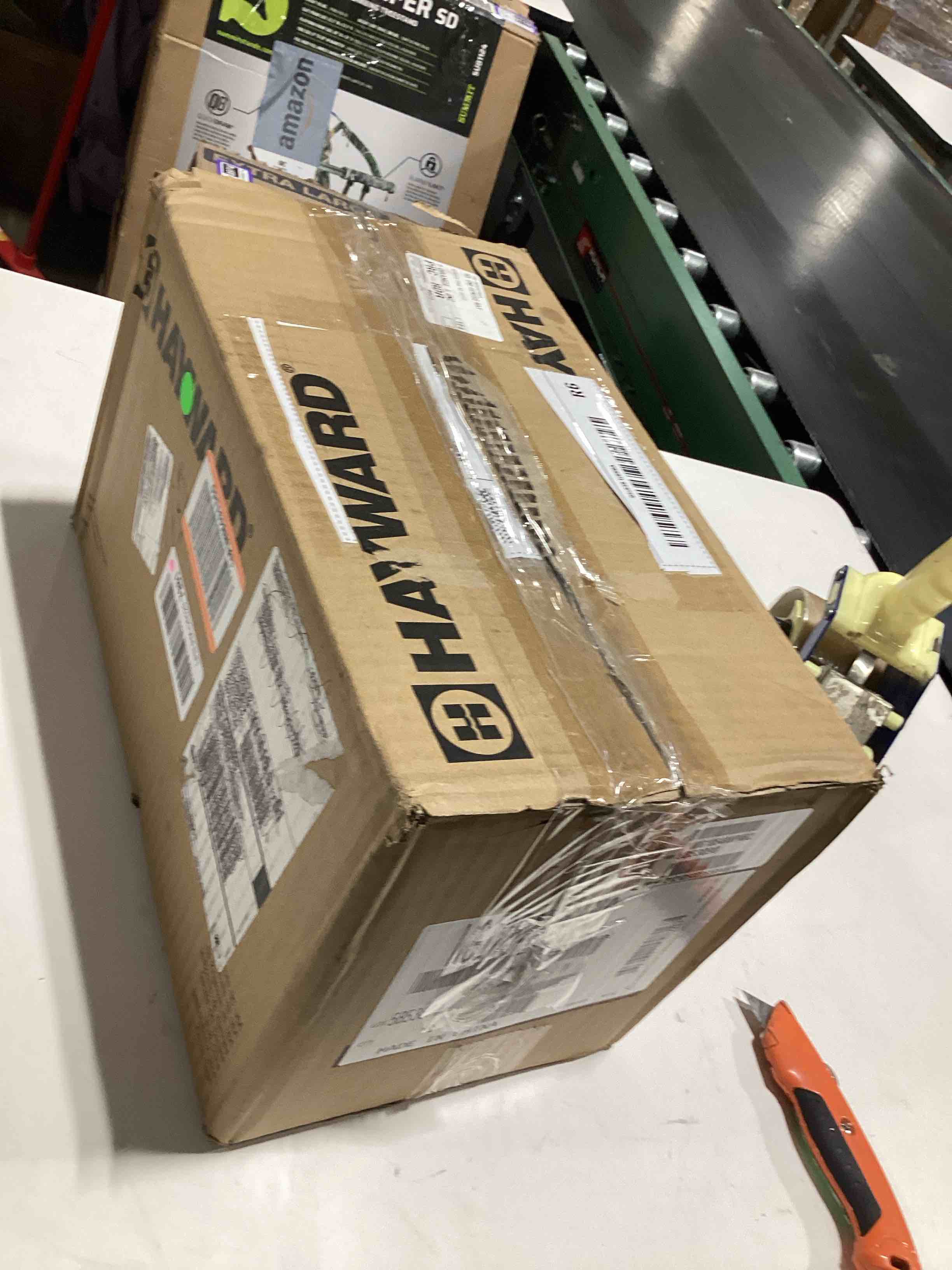 https://s3.amazonaws.com/lotting-images-prod/bidfta/PPE3209264_1760458710199.jpeg