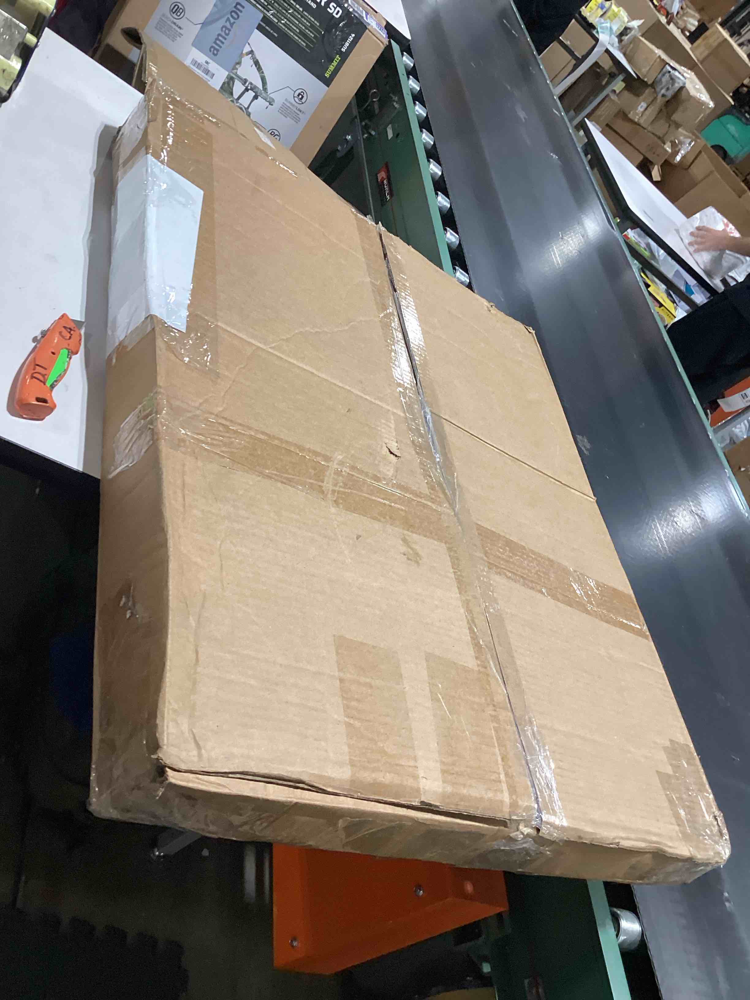 https://s3.amazonaws.com/lotting-images-prod/bidfta/PPE3209419_1760533126886.jpeg