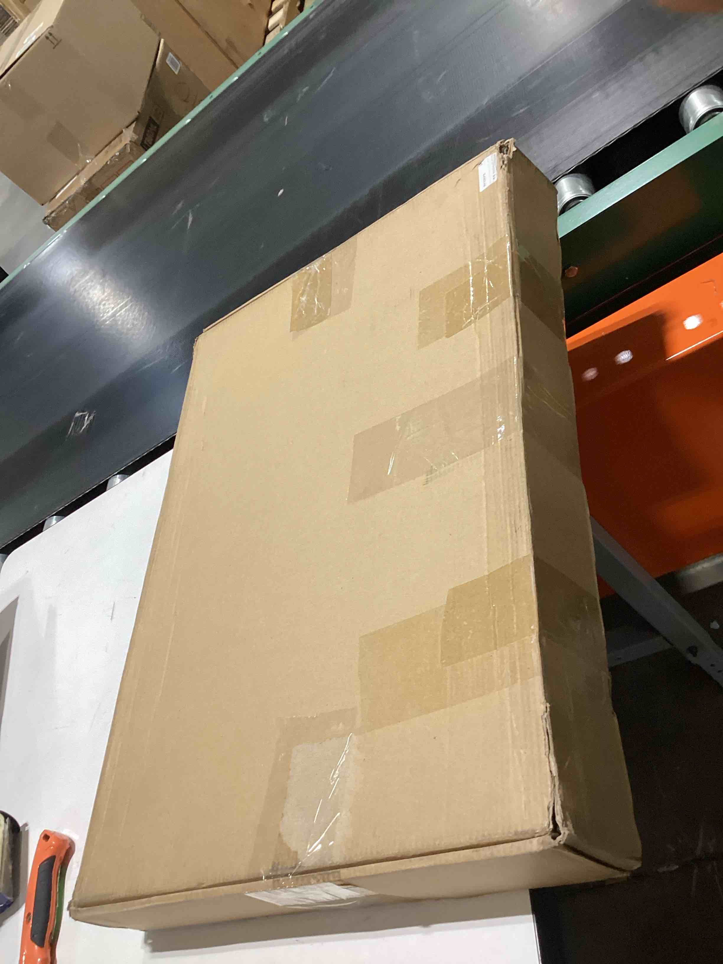 https://s3.amazonaws.com/lotting-images-prod/bidfta/PPE3209484_1760548186044.jpeg