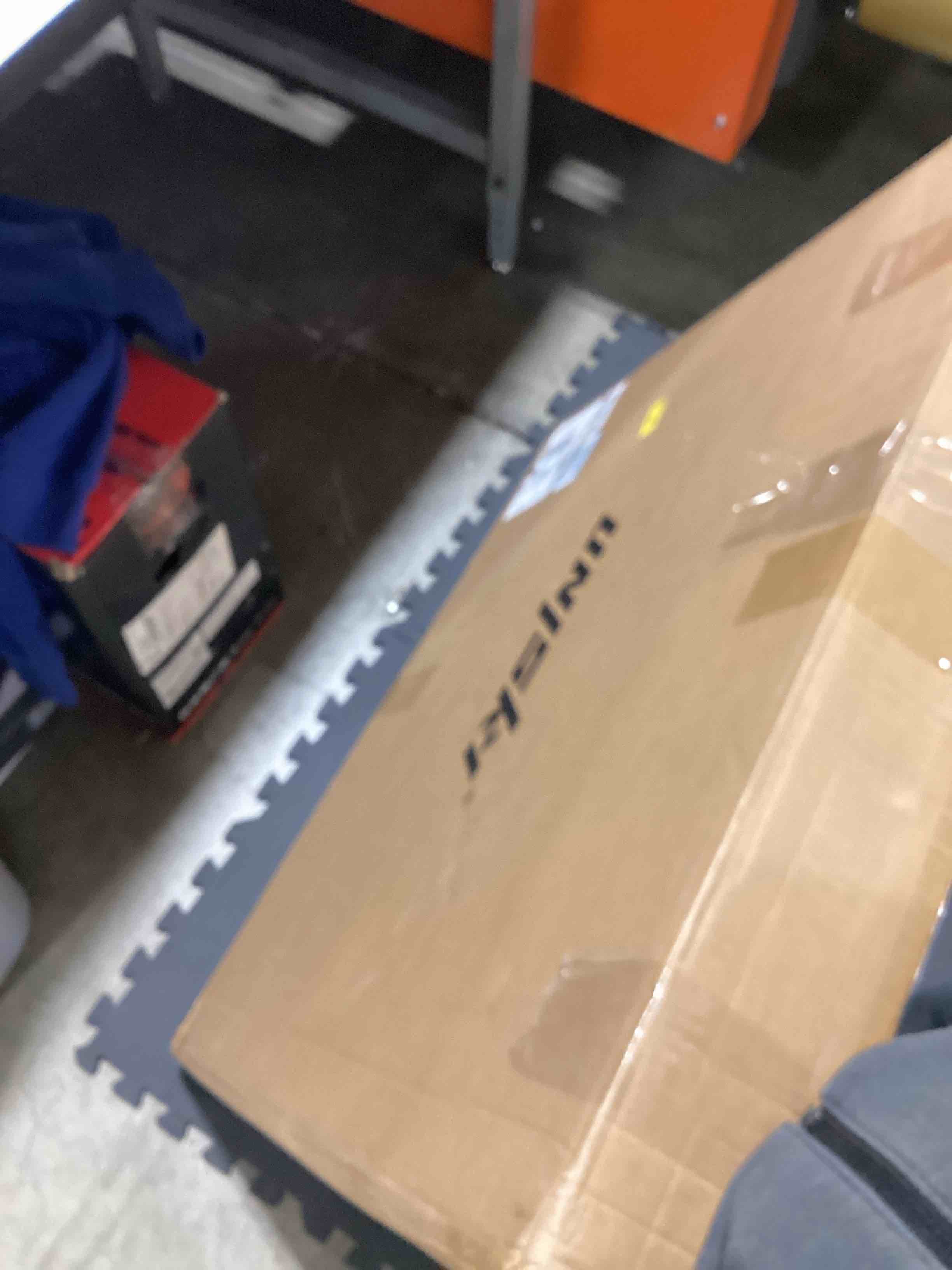 https://s3.amazonaws.com/lotting-images-prod/bidfta/PPE3209527_1760555010913.jpeg