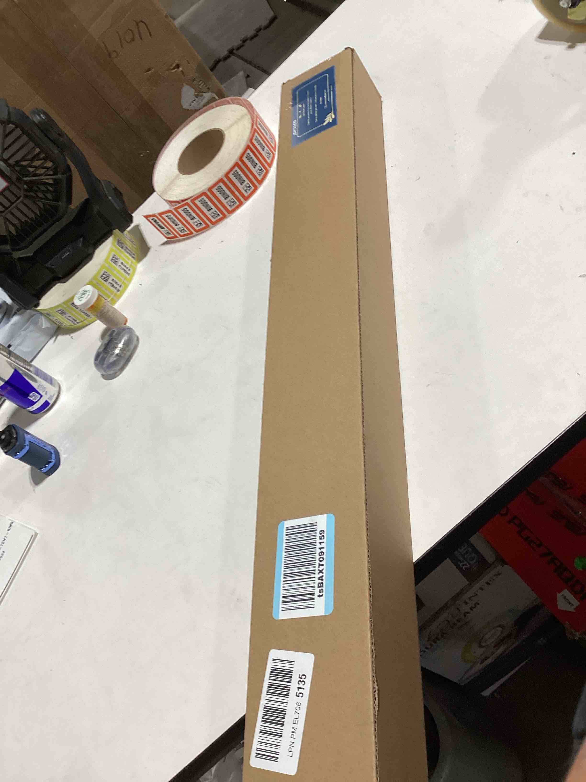 https://s3.amazonaws.com/lotting-images-prod/bidfta/PPE3209545_1760614032544.jpeg