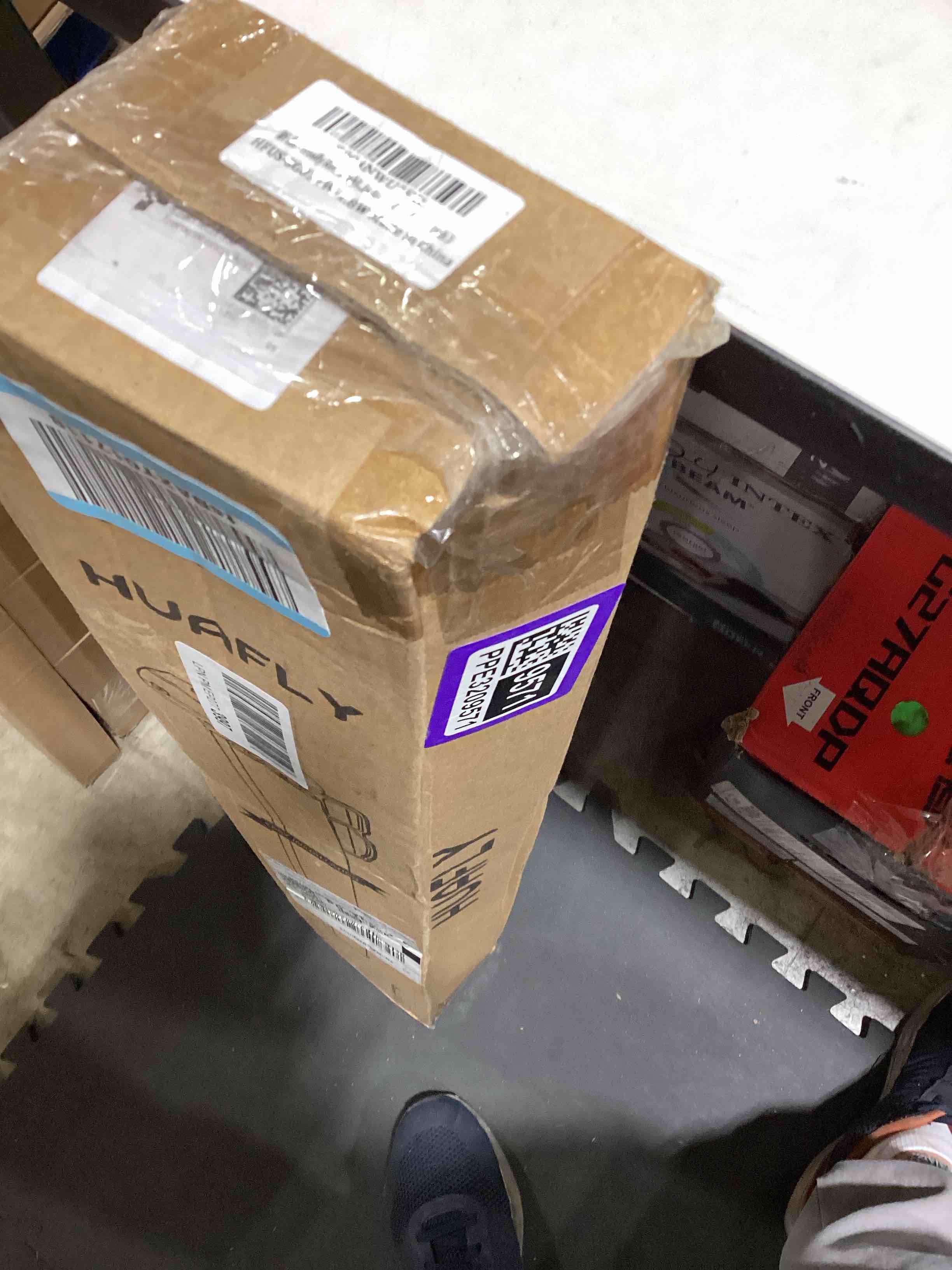 https://s3.amazonaws.com/lotting-images-prod/bidfta/PPE3209571_1760617482561.jpeg