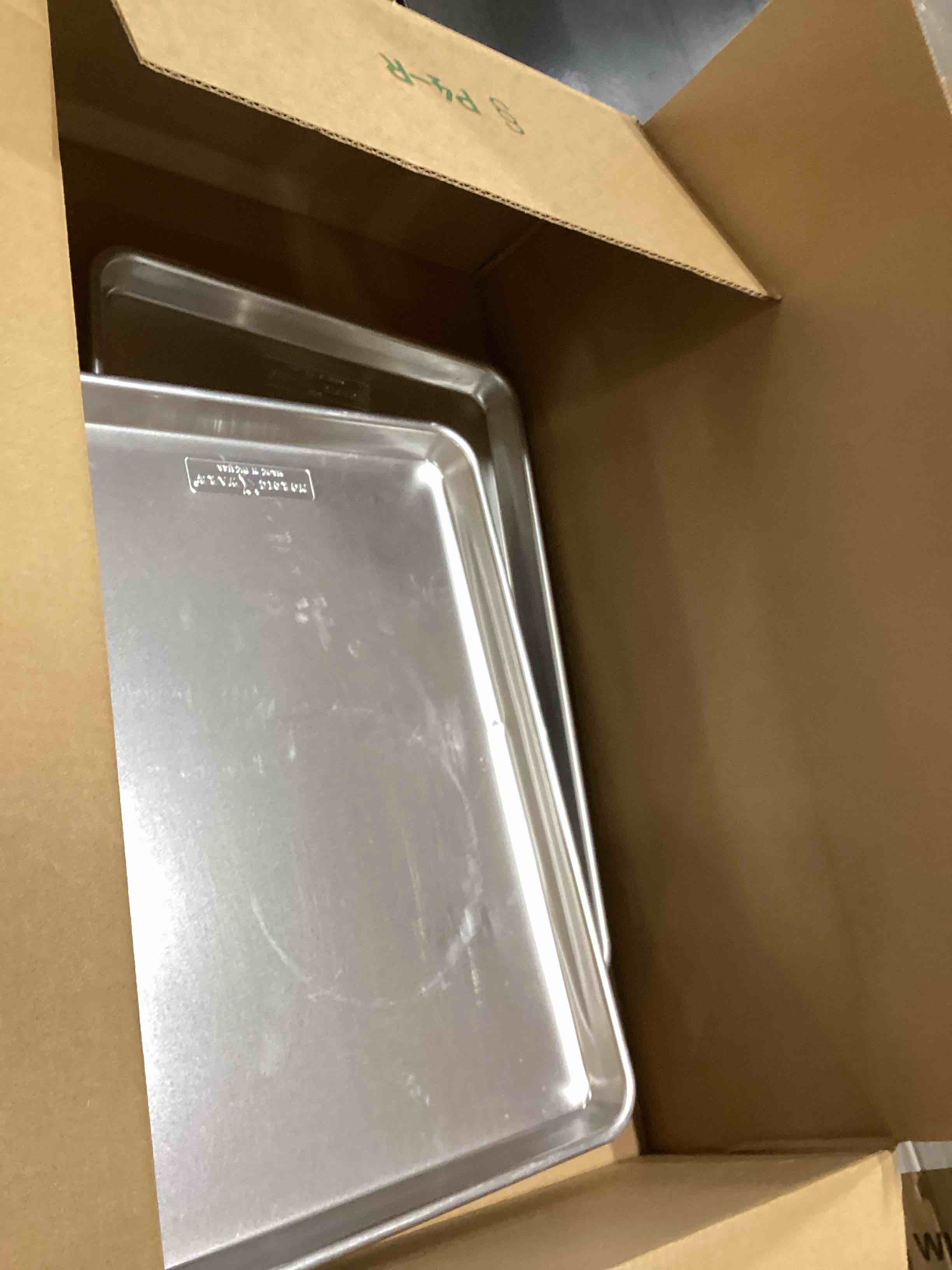https://s3.amazonaws.com/lotting-images-prod/bidfta/PPE3209651_1760625959304.jpeg