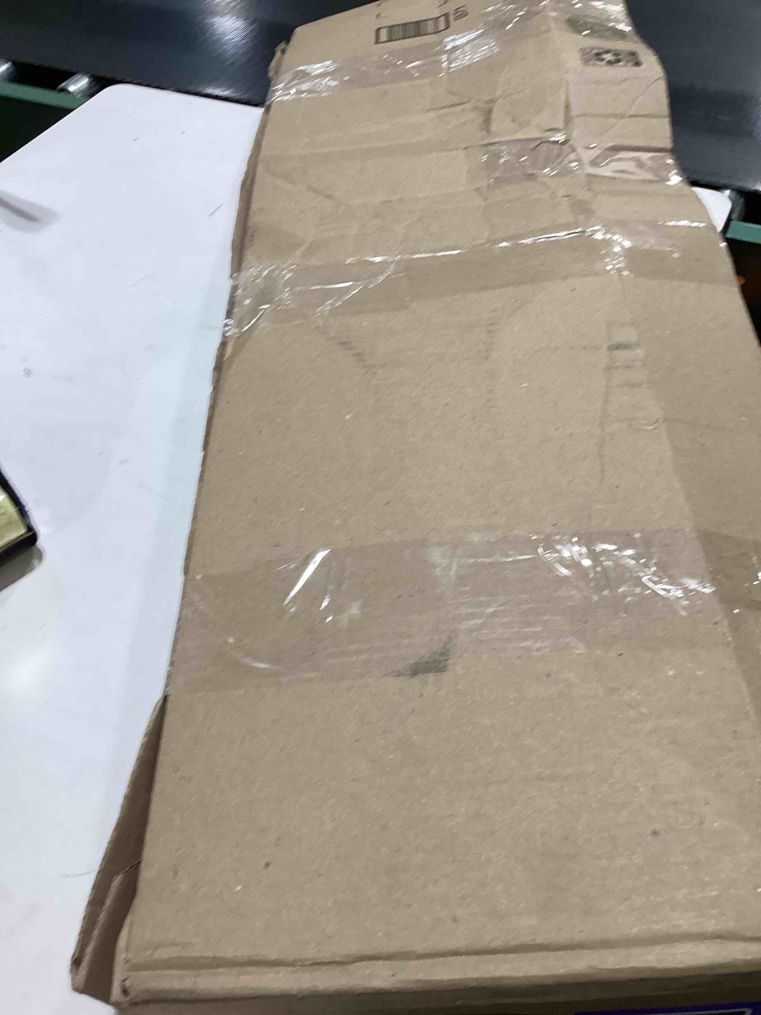 https://s3.amazonaws.com/lotting-images-prod/bidfta/PPE3209652_1760626009251.jpeg