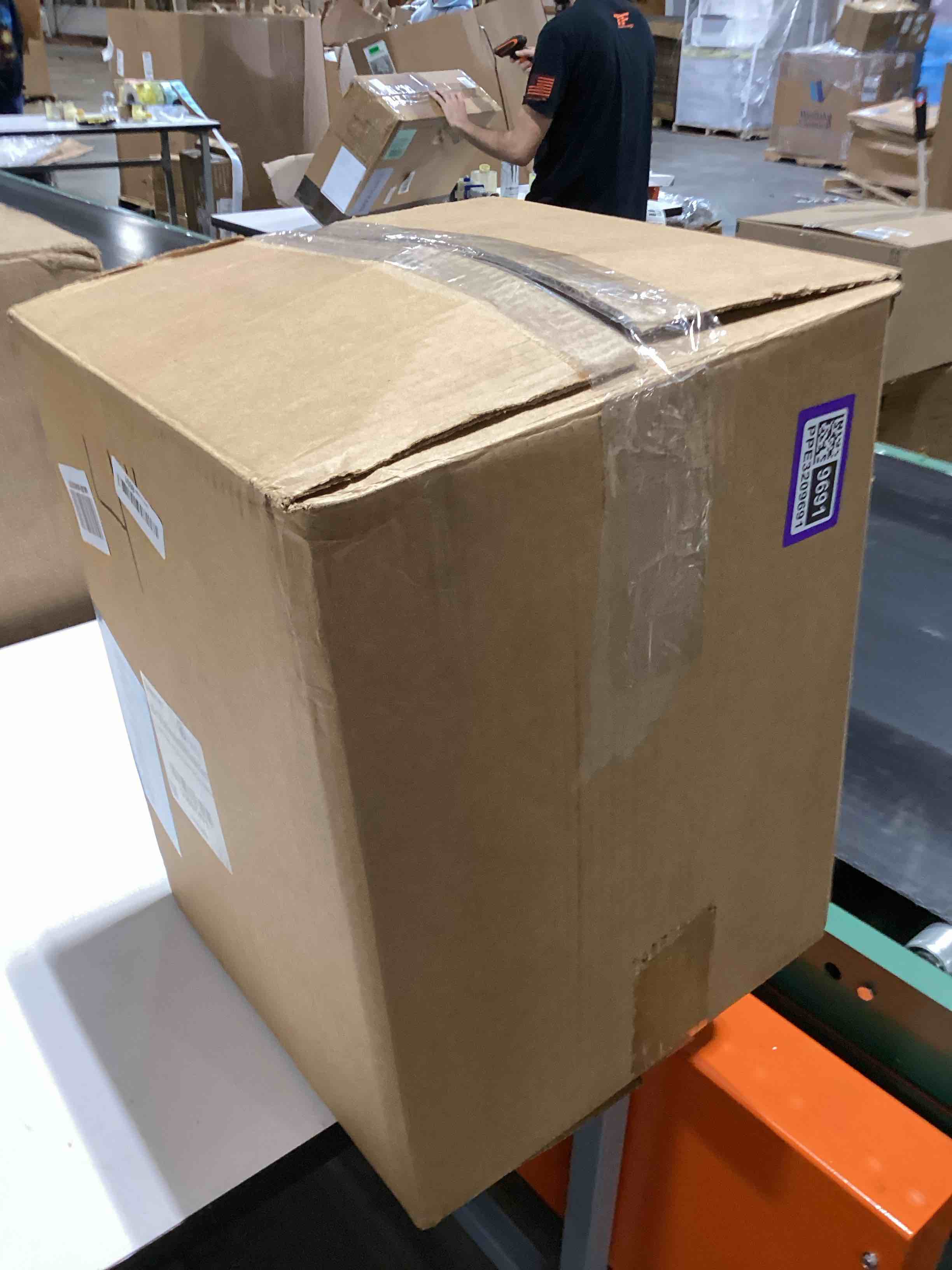 https://s3.amazonaws.com/lotting-images-prod/bidfta/PPE3209691_1760634647864.jpeg