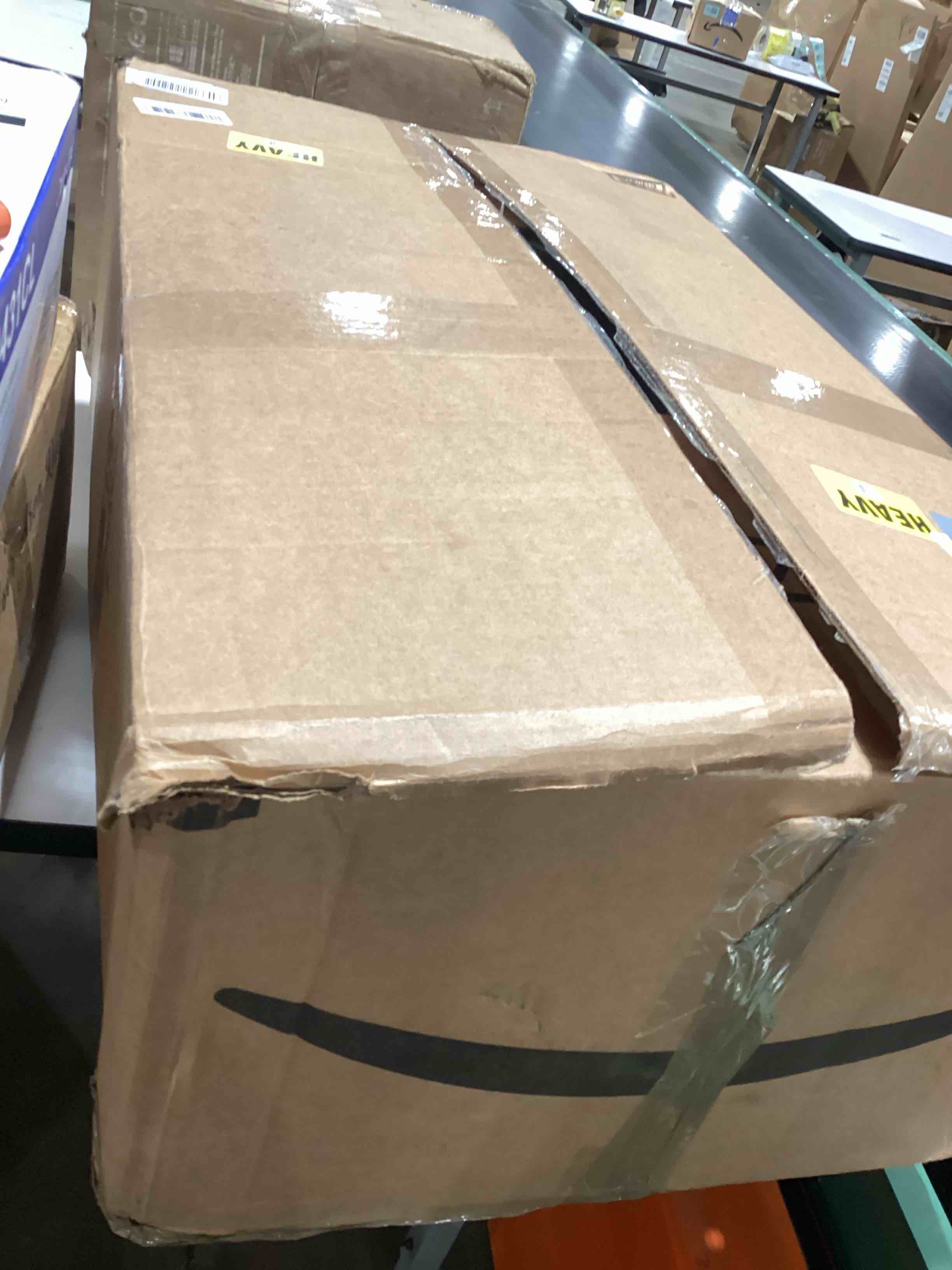 https://s3.amazonaws.com/lotting-images-prod/bidfta/PPE3209792_1760703596142.jpeg