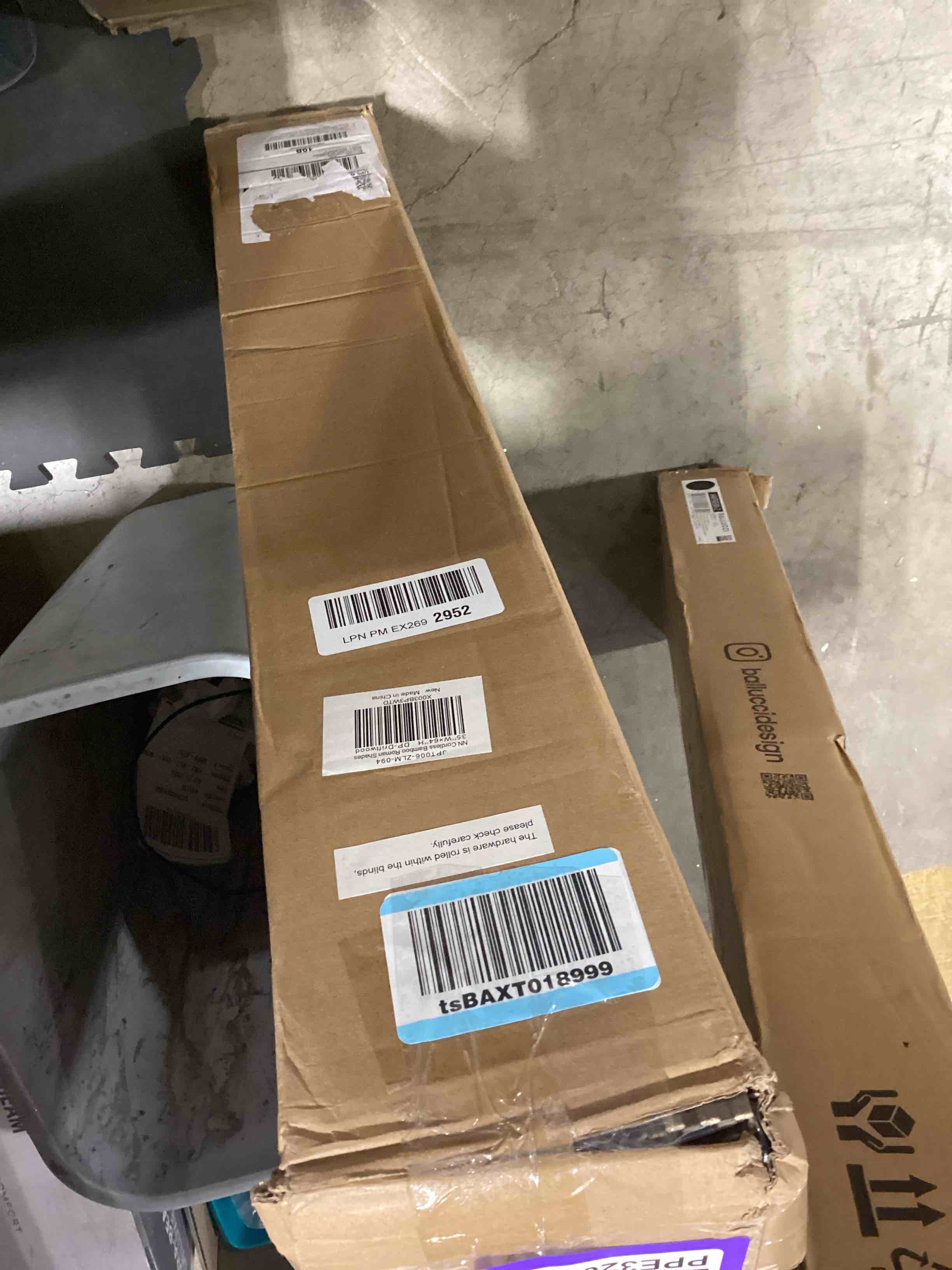 https://s3.amazonaws.com/lotting-images-prod/bidfta/PPE3209827_1760707813251.jpeg