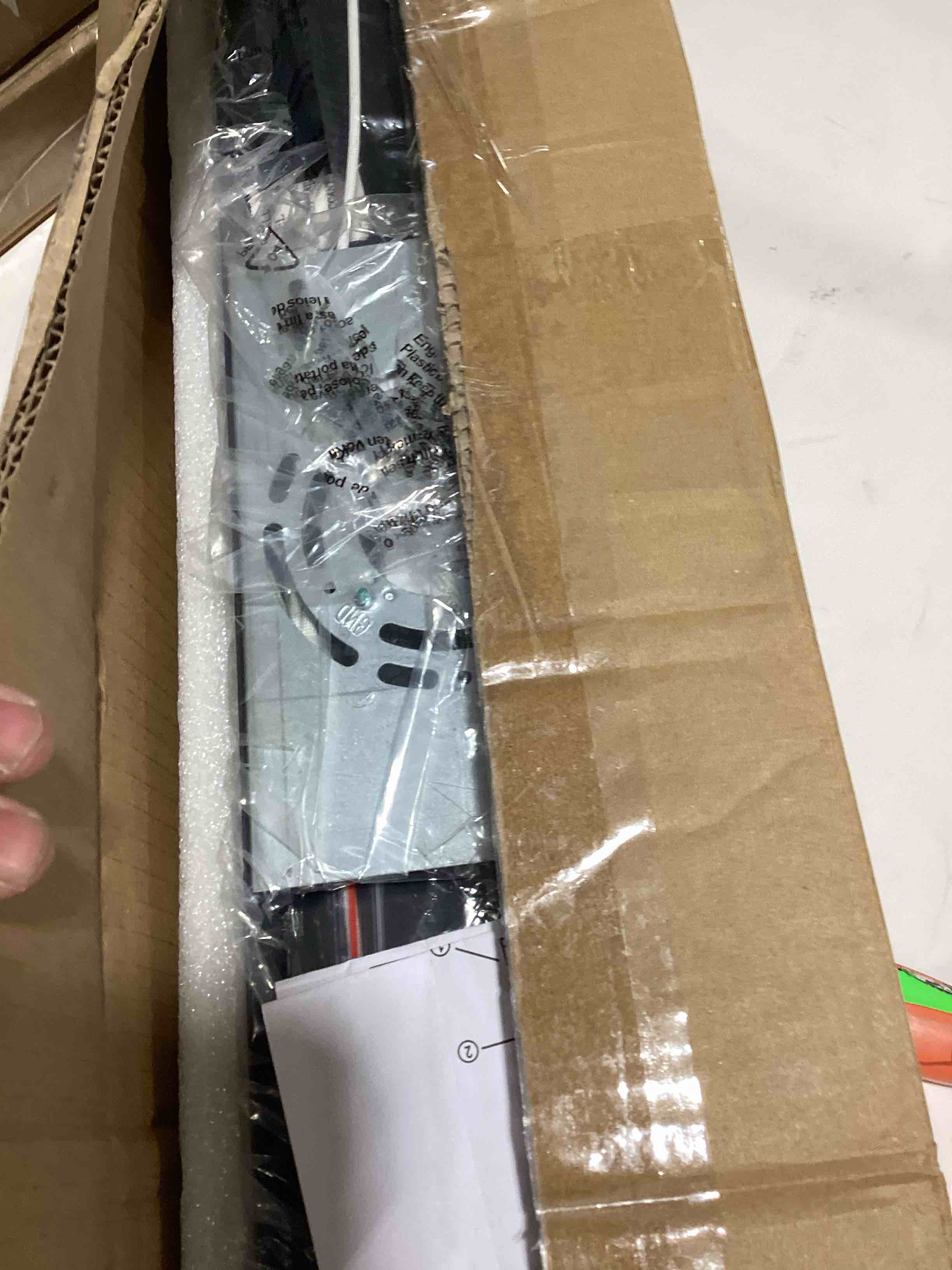 https://s3.amazonaws.com/lotting-images-prod/bidfta/PPE3209863_1760710485716.jpeg