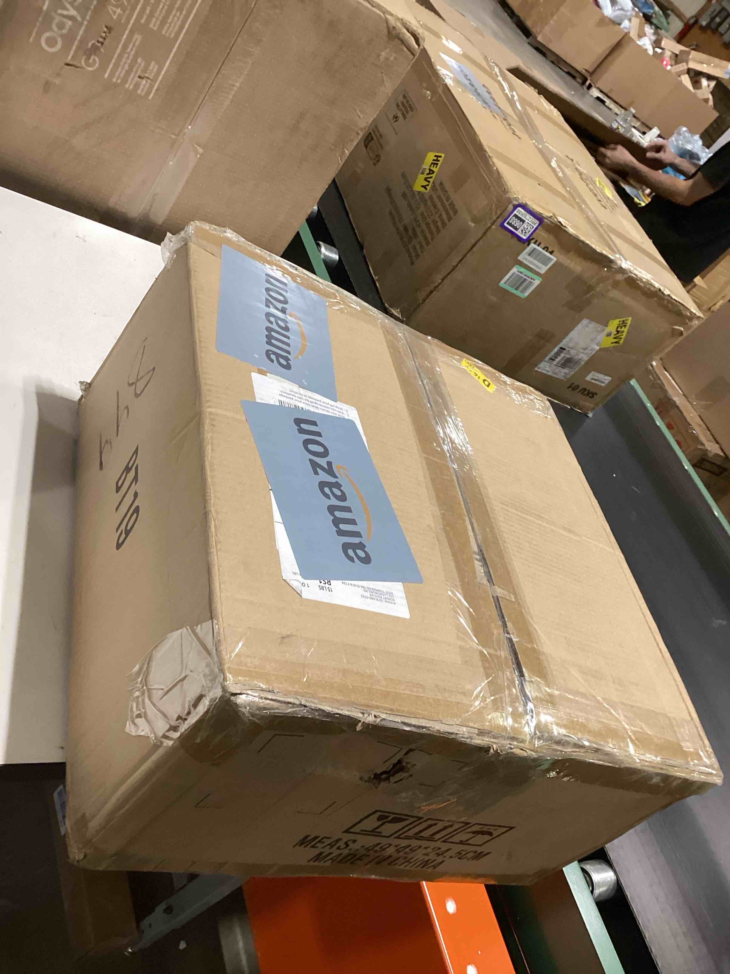 https://s3.amazonaws.com/lotting-images-prod/bidfta/PPE3209970_1760726297215.jpeg