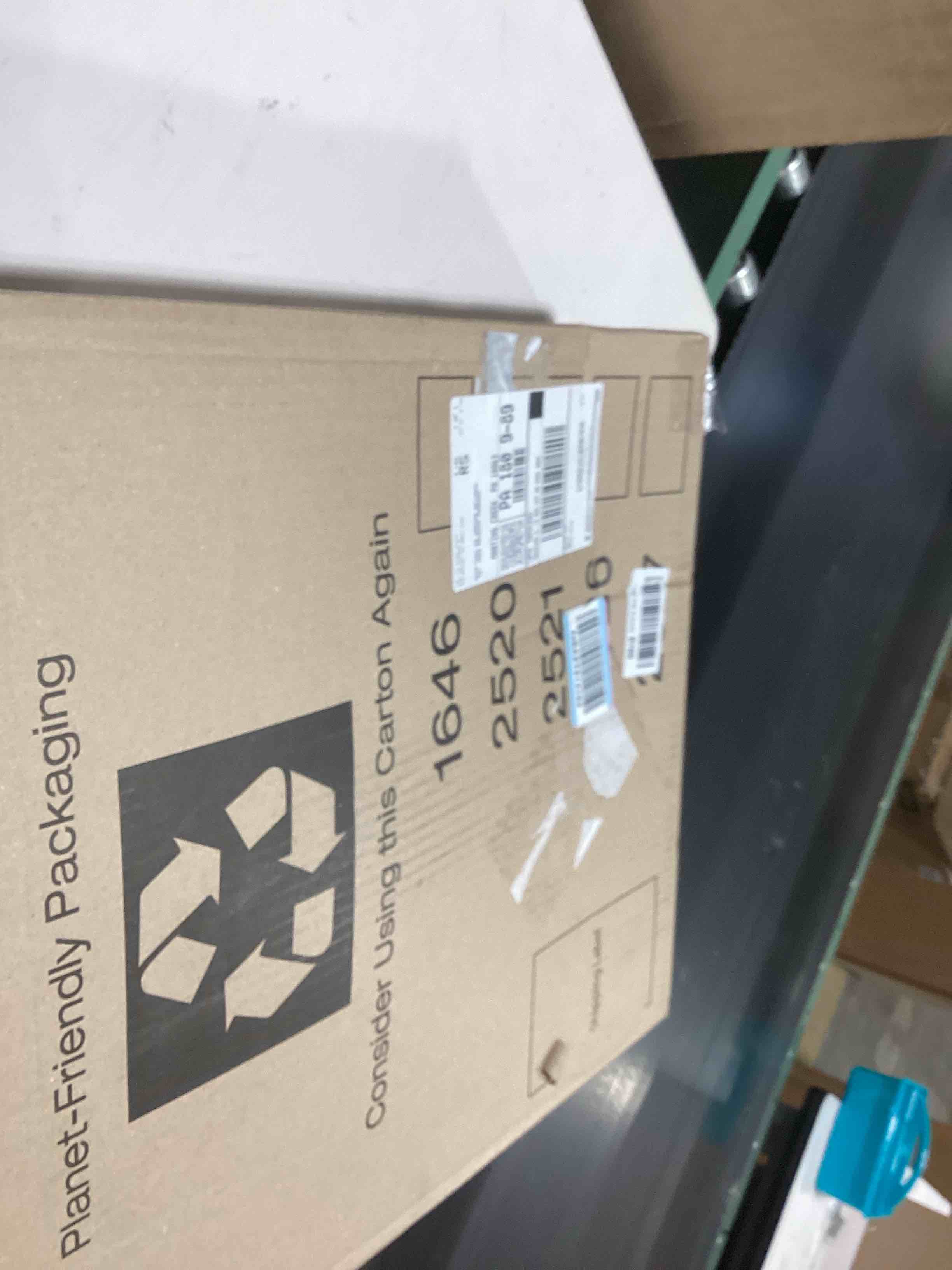 https://s3.amazonaws.com/lotting-images-prod/bidfta/PPE3209971_1760726409609.jpeg