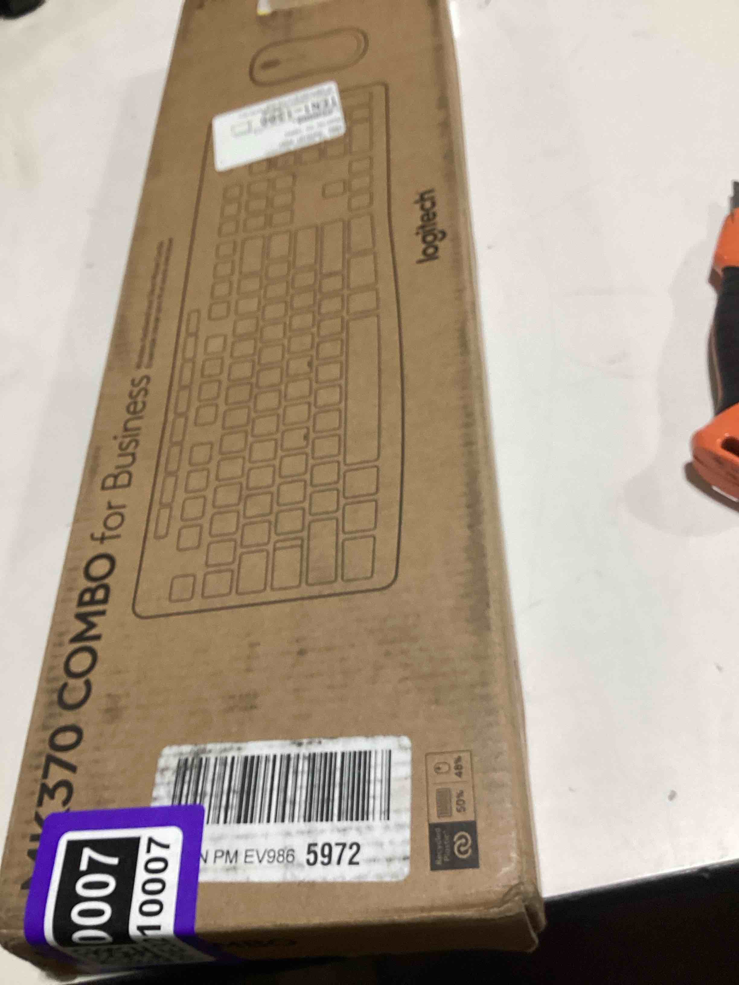 https://s3.amazonaws.com/lotting-images-prod/bidfta/PPE3210007_1760960621944.jpeg