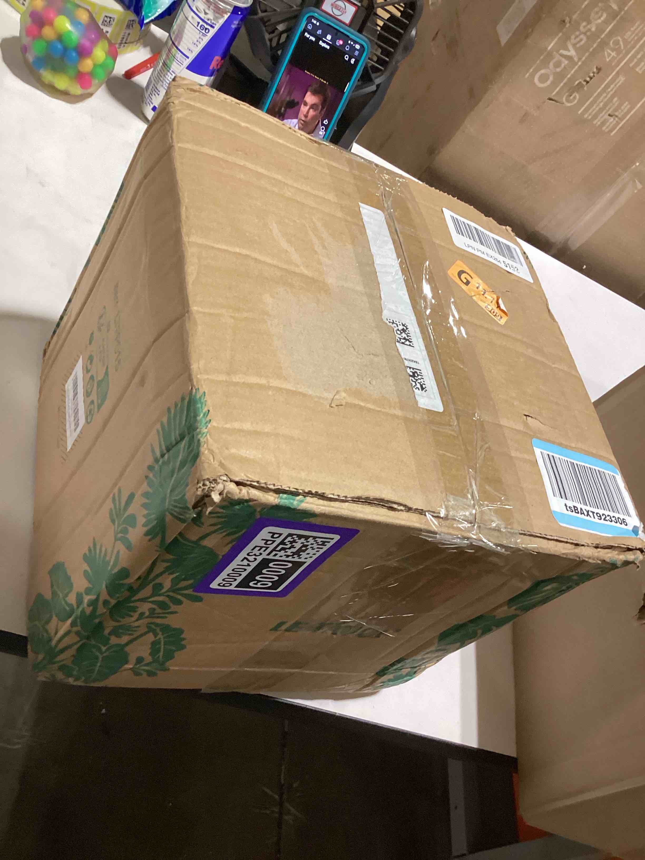 https://s3.amazonaws.com/lotting-images-prod/bidfta/PPE3210009_1760960538361.jpeg