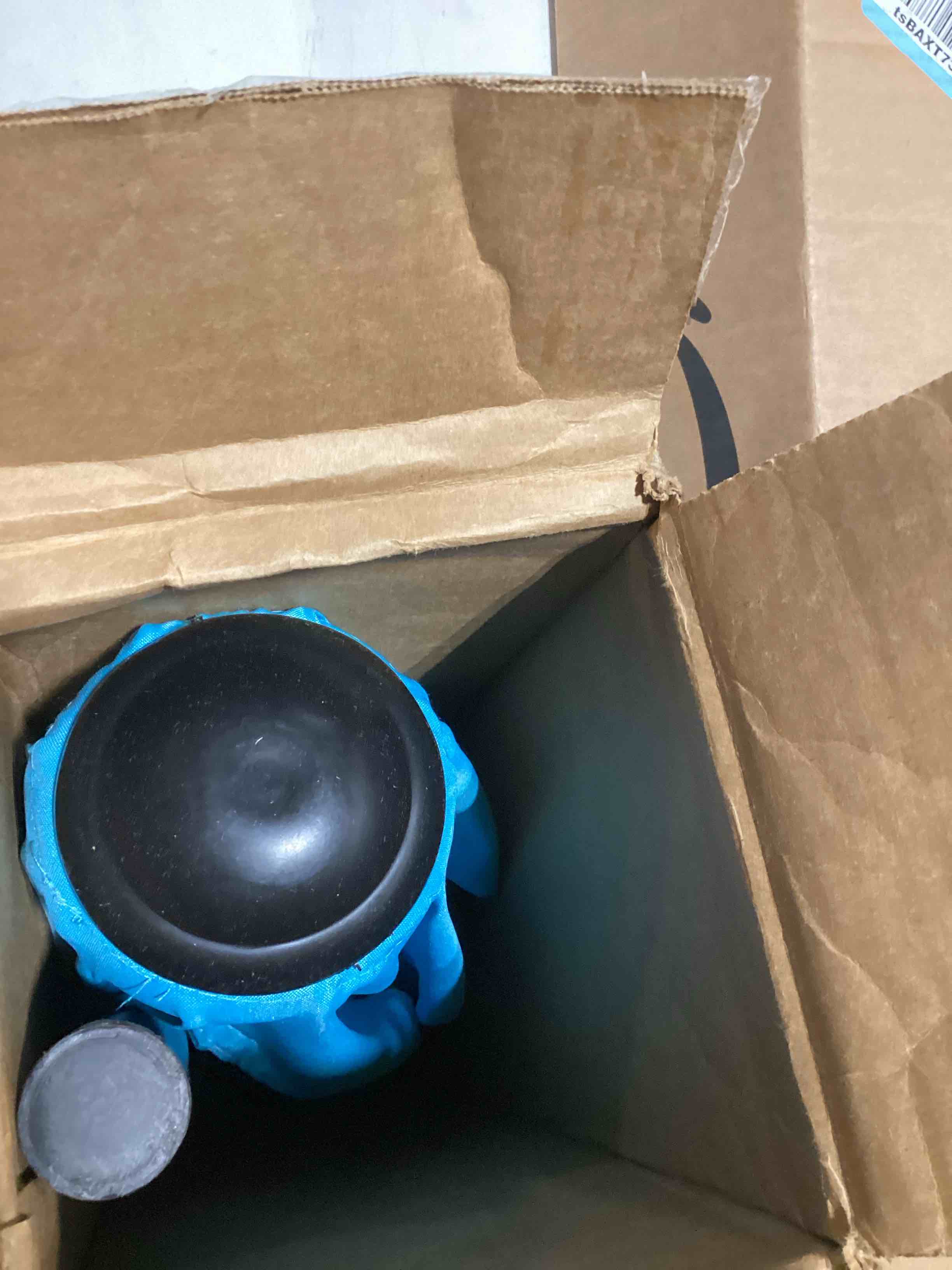 https://s3.amazonaws.com/lotting-images-prod/bidfta/PPE3210021_1760961495868.jpeg