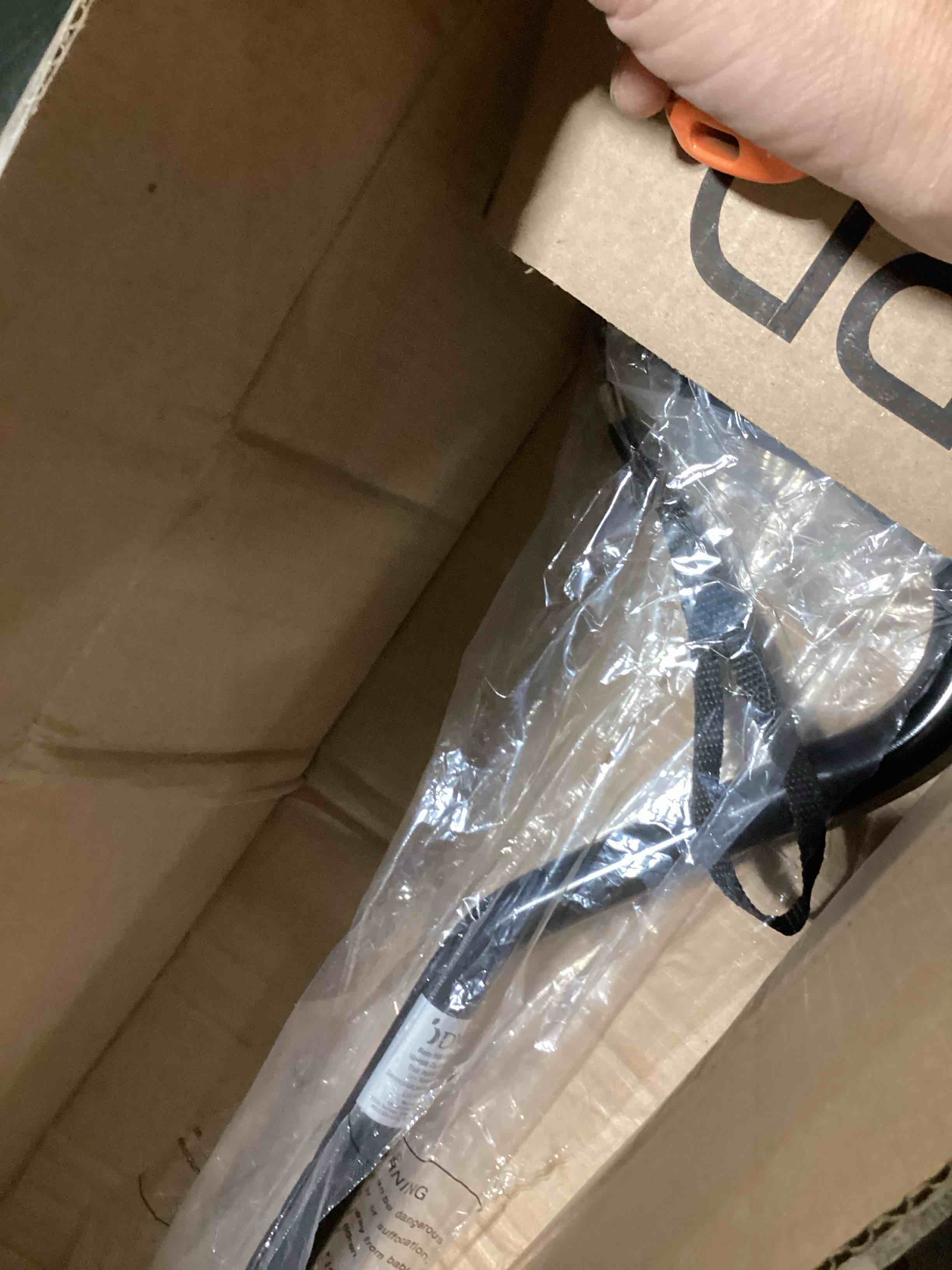https://s3.amazonaws.com/lotting-images-prod/bidfta/PPE3210030_1760962276940.jpeg