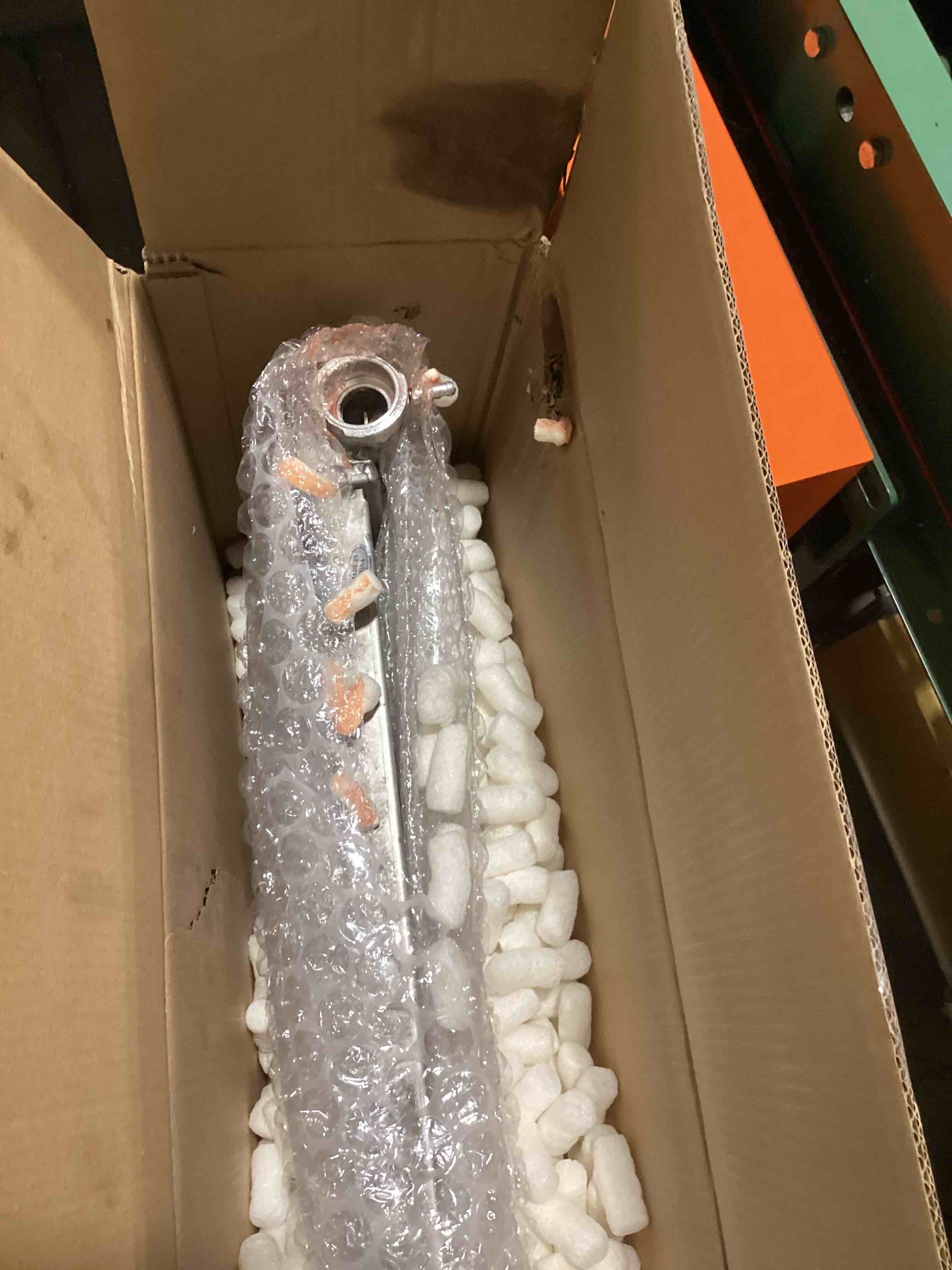 https://s3.amazonaws.com/lotting-images-prod/bidfta/PPE3210062_1760964330532.jpeg