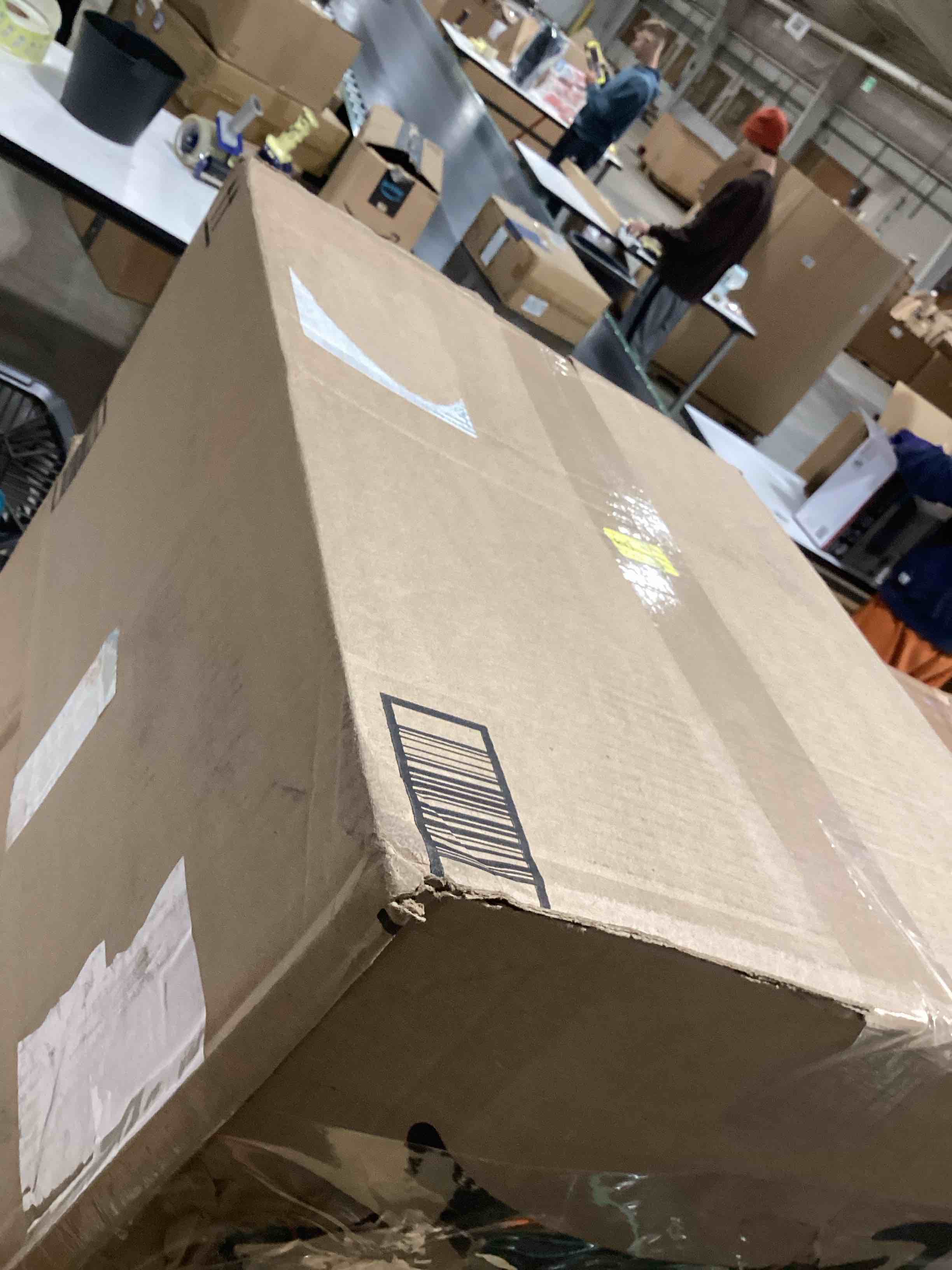 https://s3.amazonaws.com/lotting-images-prod/bidfta/PPE3210064_1760964137857.jpeg