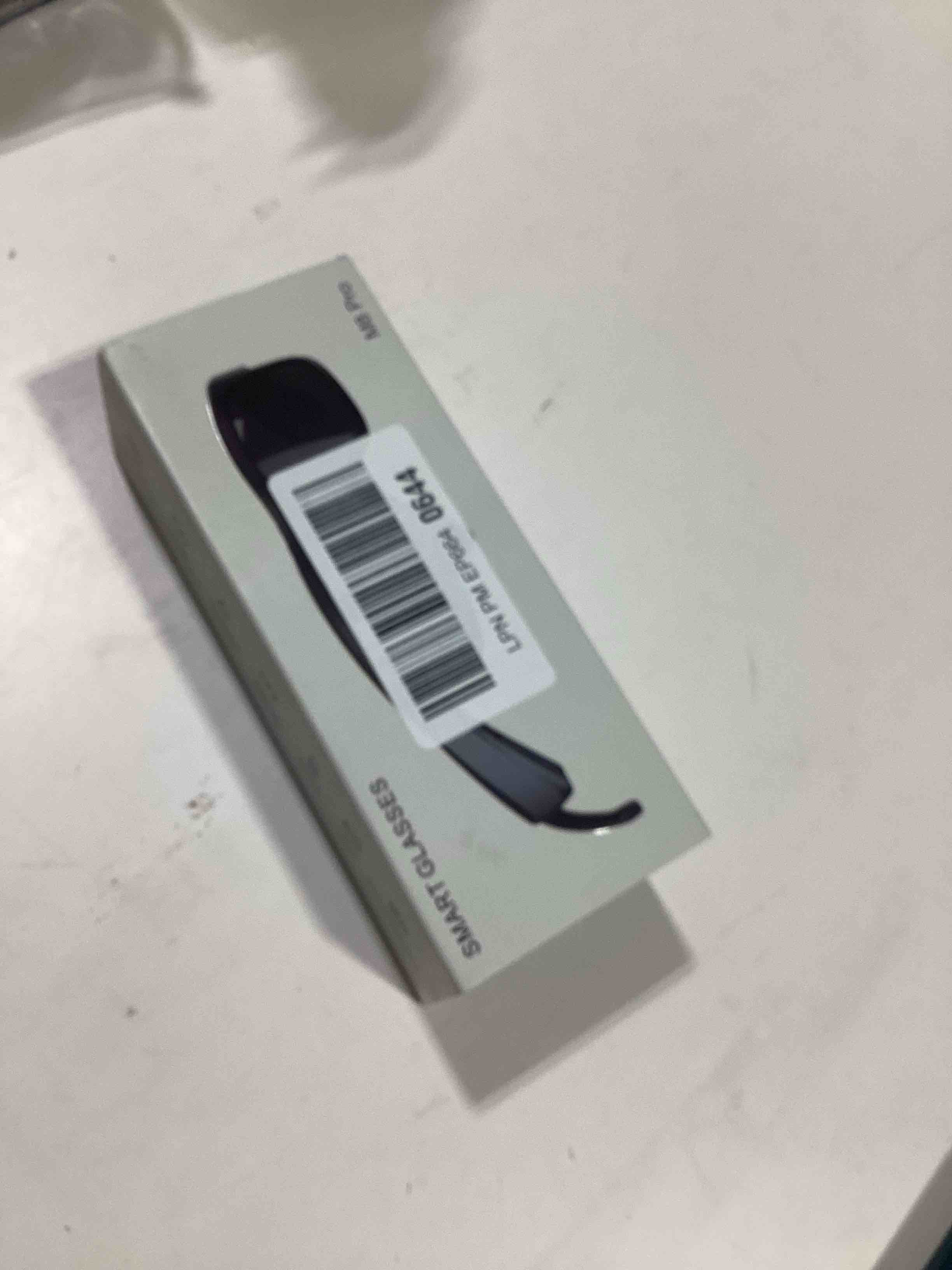 https://s3.amazonaws.com/lotting-images-prod/bidfta/PPE3210109_1760969817540.jpeg