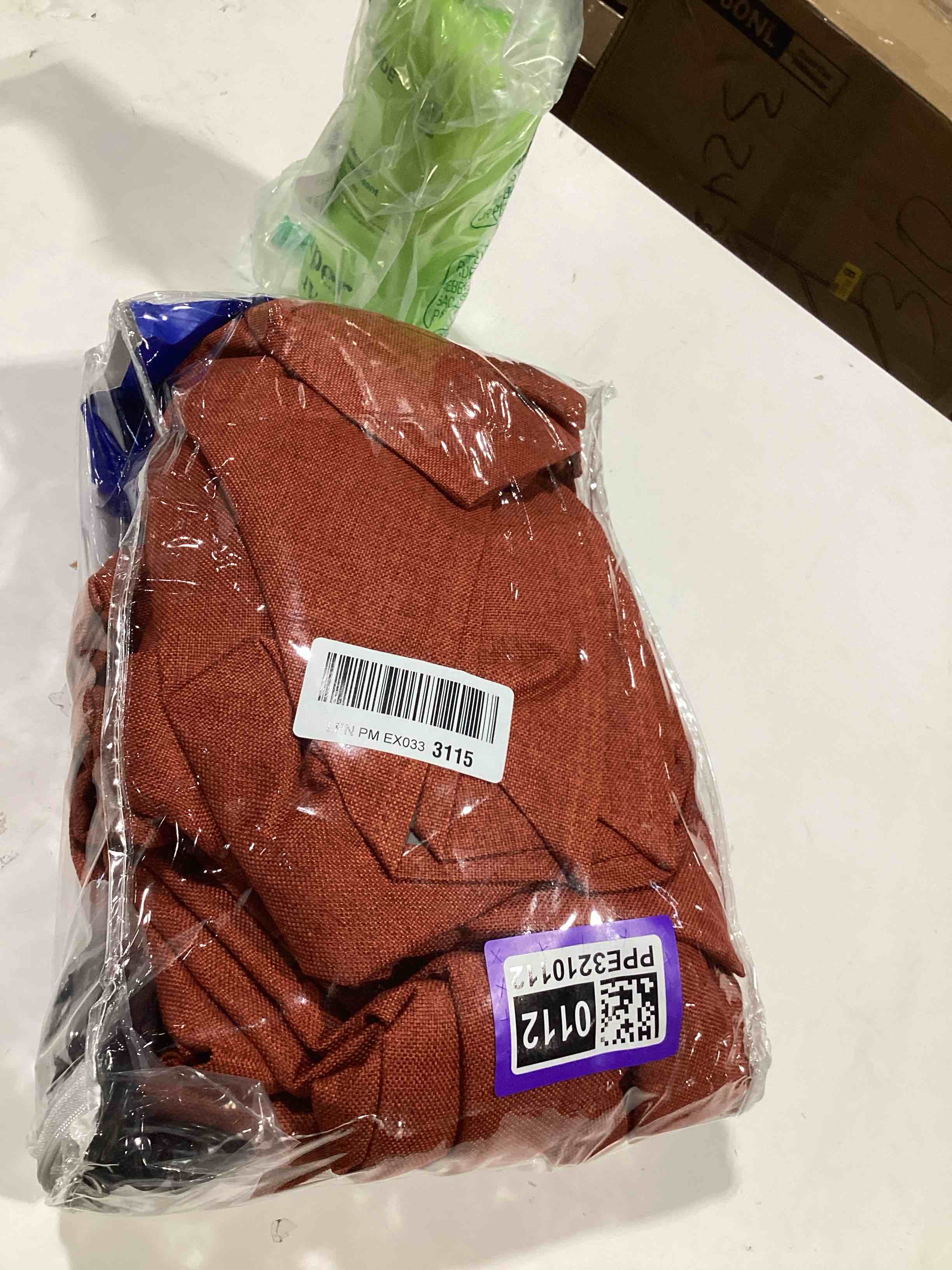 https://s3.amazonaws.com/lotting-images-prod/bidfta/PPE3210112_1760969918552.jpeg
