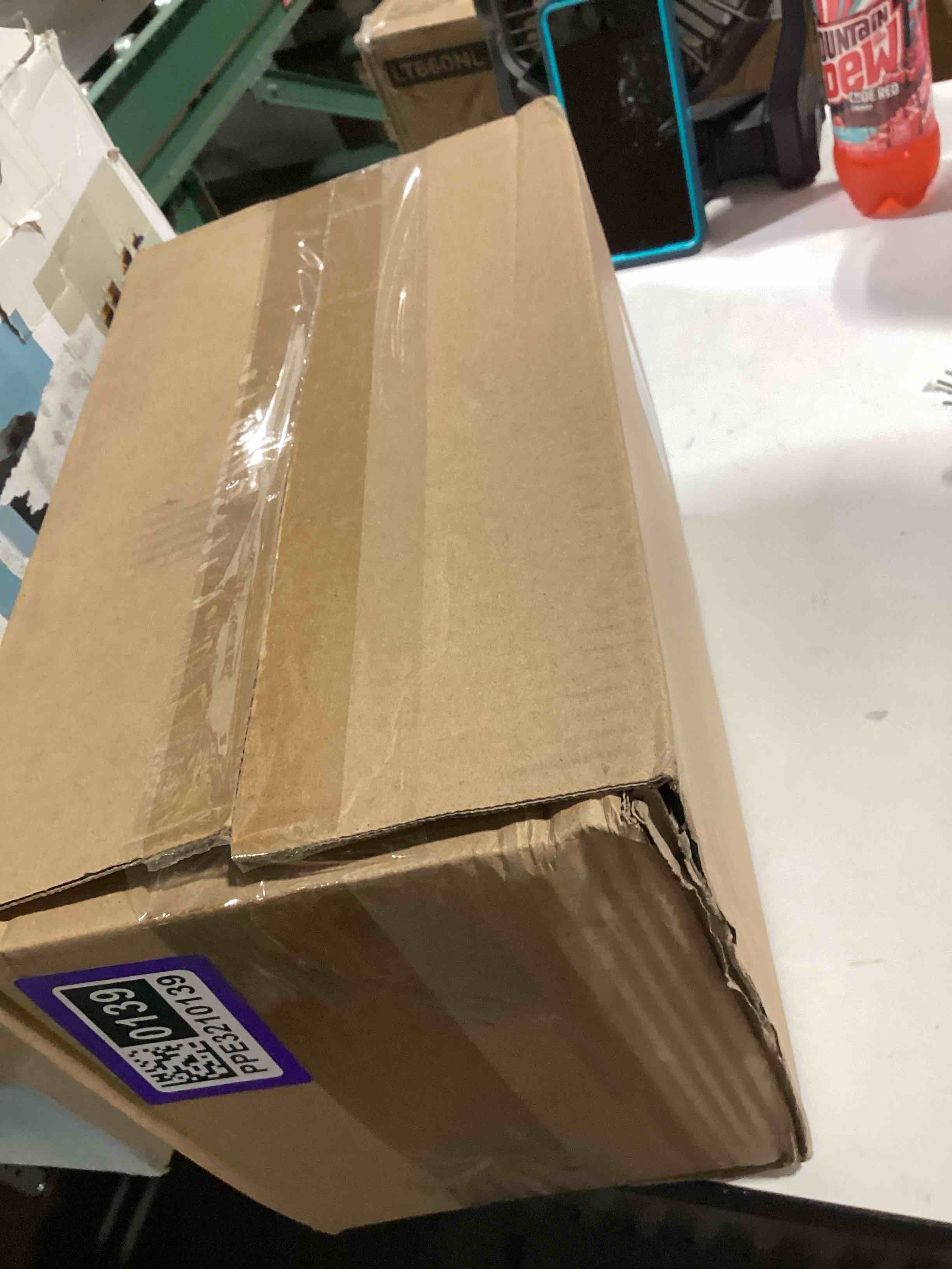 https://s3.amazonaws.com/lotting-images-prod/bidfta/PPE3210139_1760971213767.jpeg