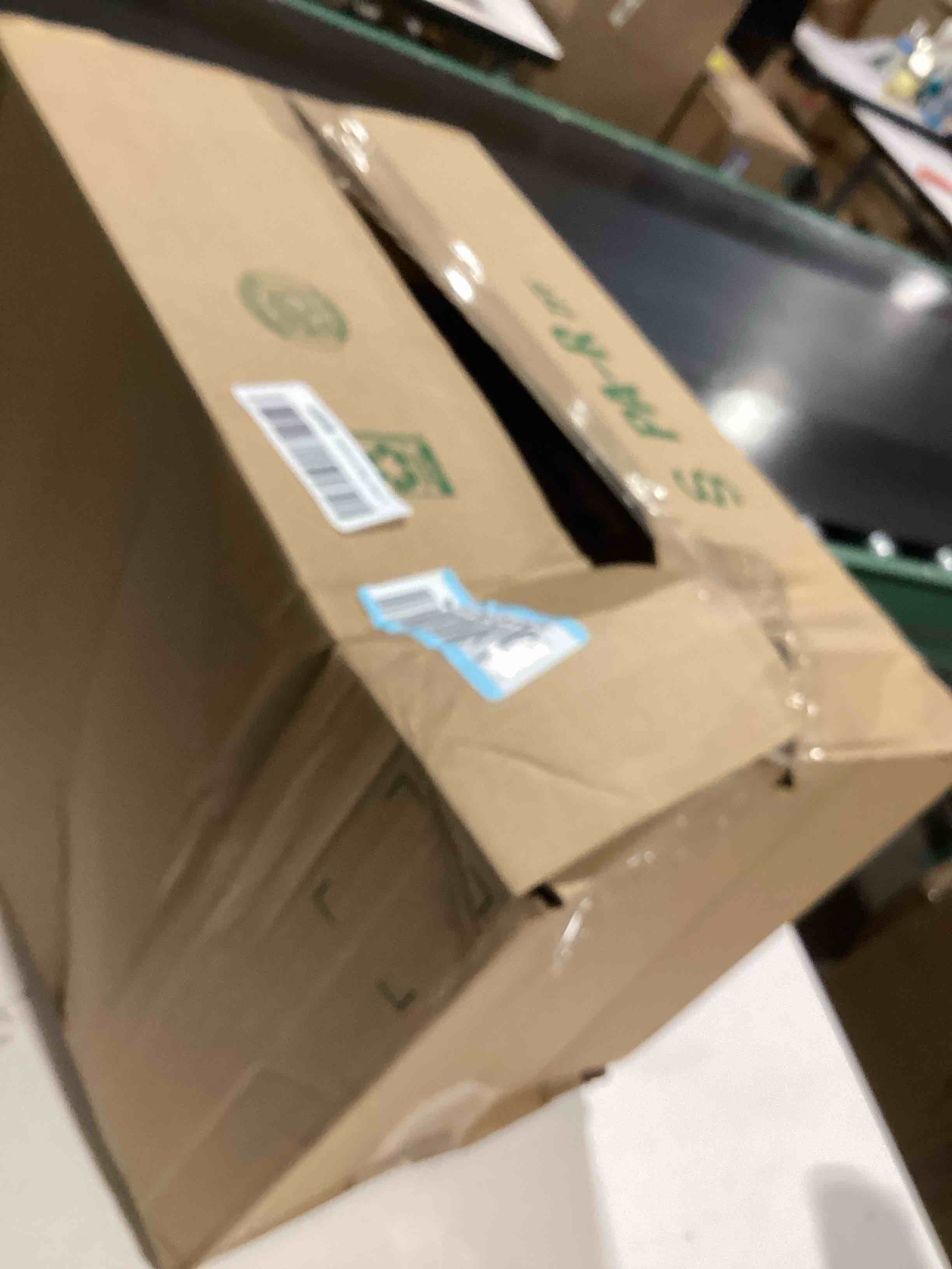https://s3.amazonaws.com/lotting-images-prod/bidfta/PPE3210158_1760972461971.jpeg