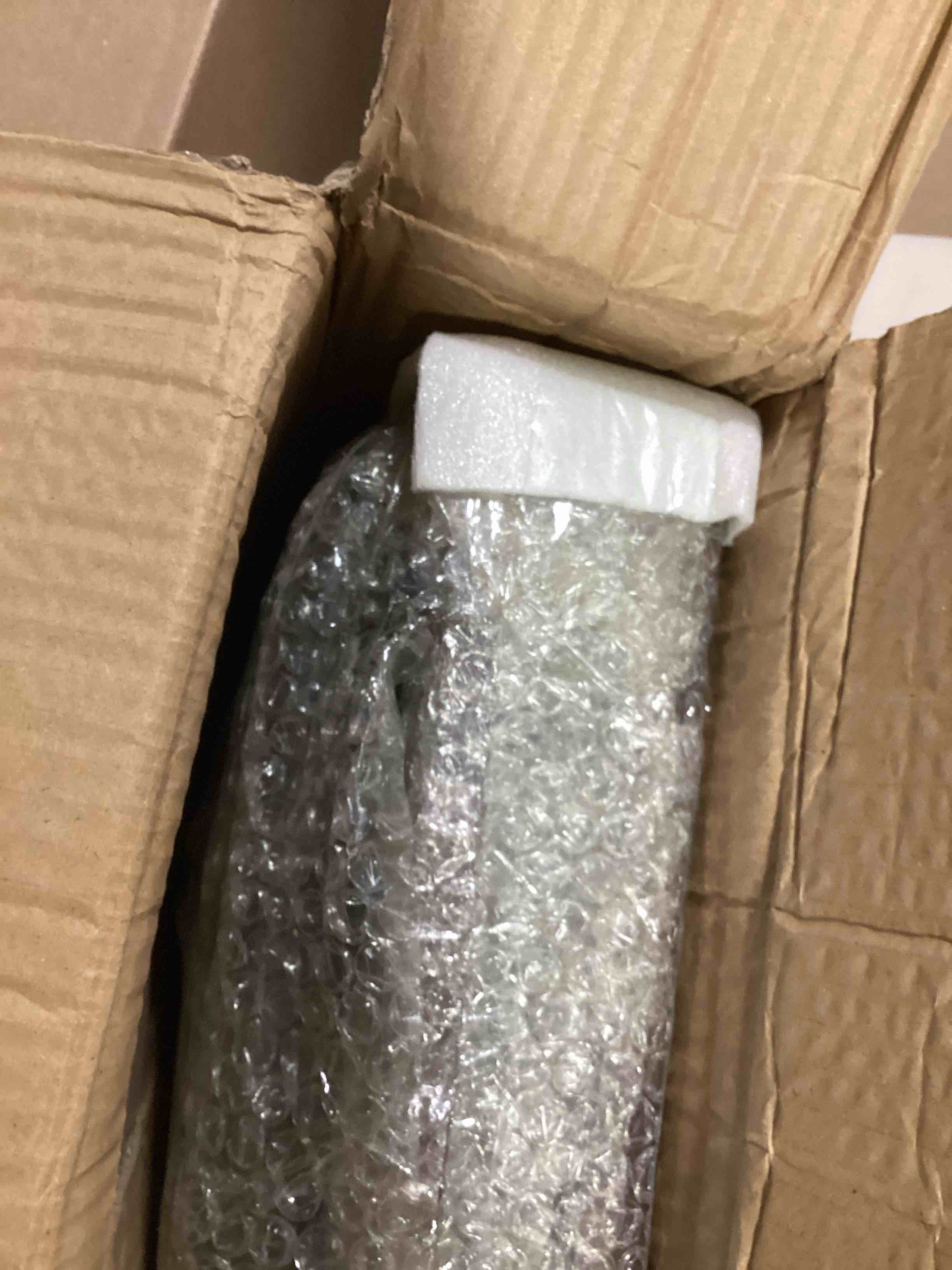 https://s3.amazonaws.com/lotting-images-prod/bidfta/PPE3210177_1760973858780.jpeg