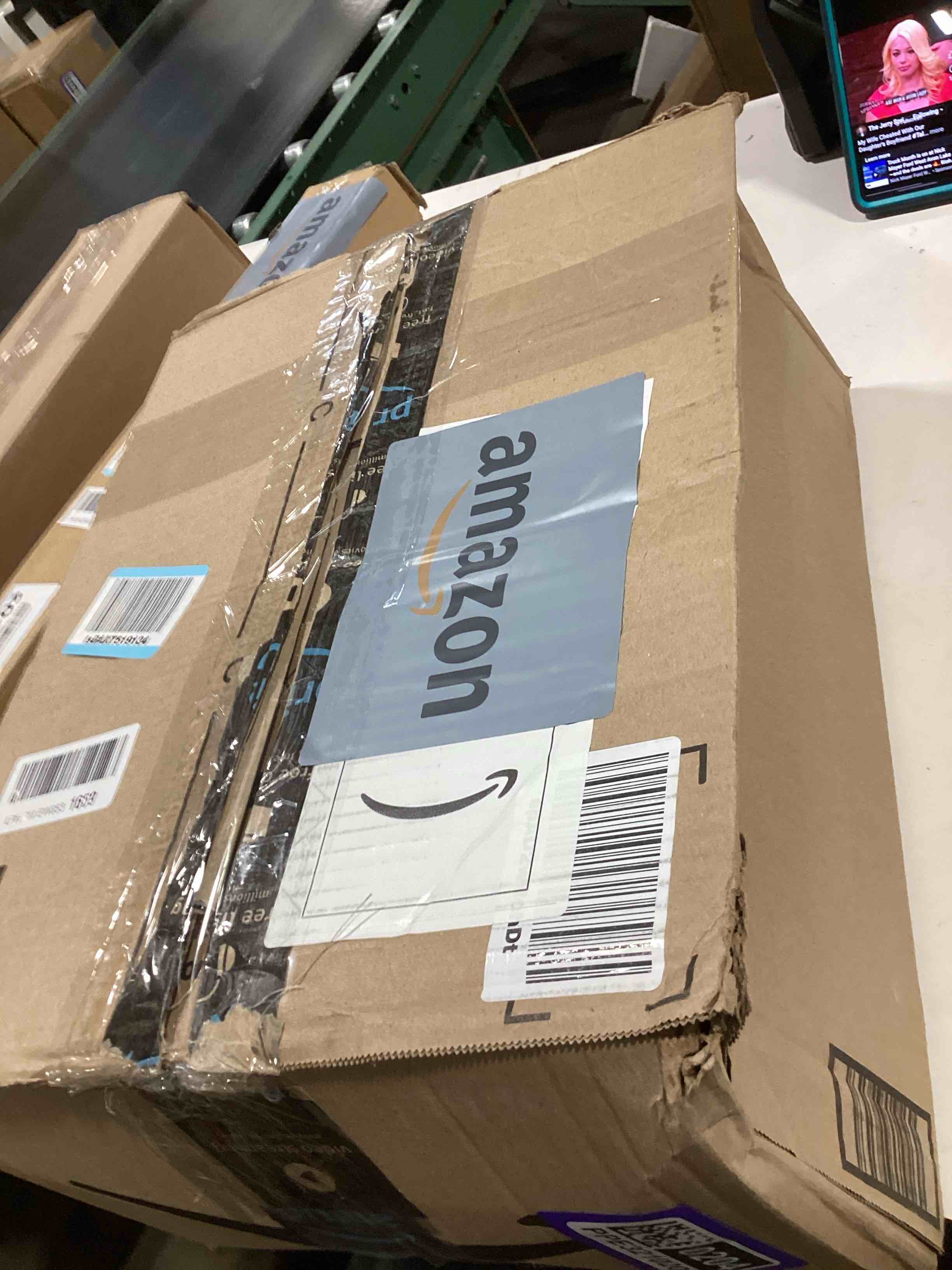 https://s3.amazonaws.com/lotting-images-prod/bidfta/PPE3210204_1760978641546.jpeg