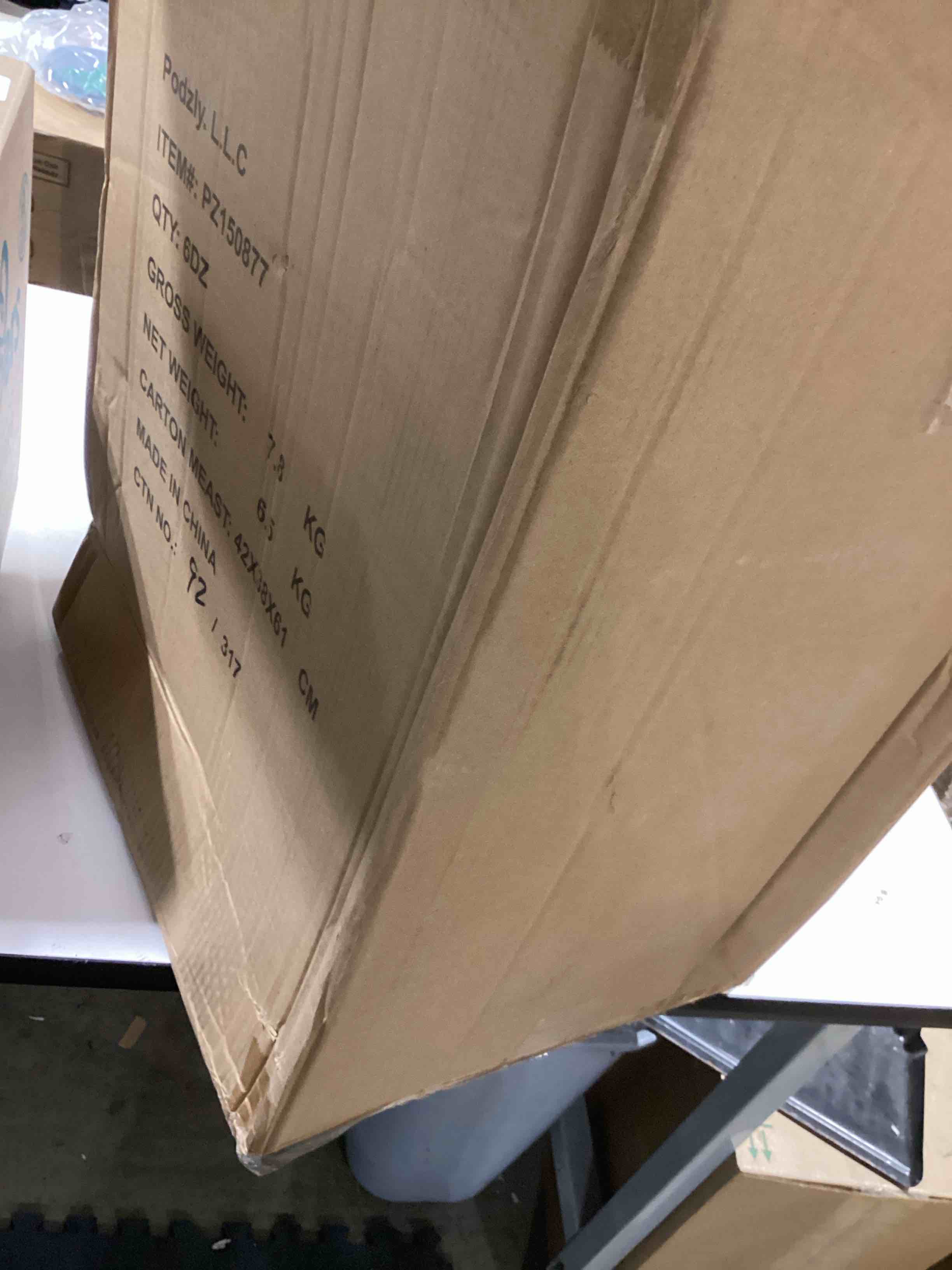 https://s3.amazonaws.com/lotting-images-prod/bidfta/PPE3210211_1760979376251.jpeg