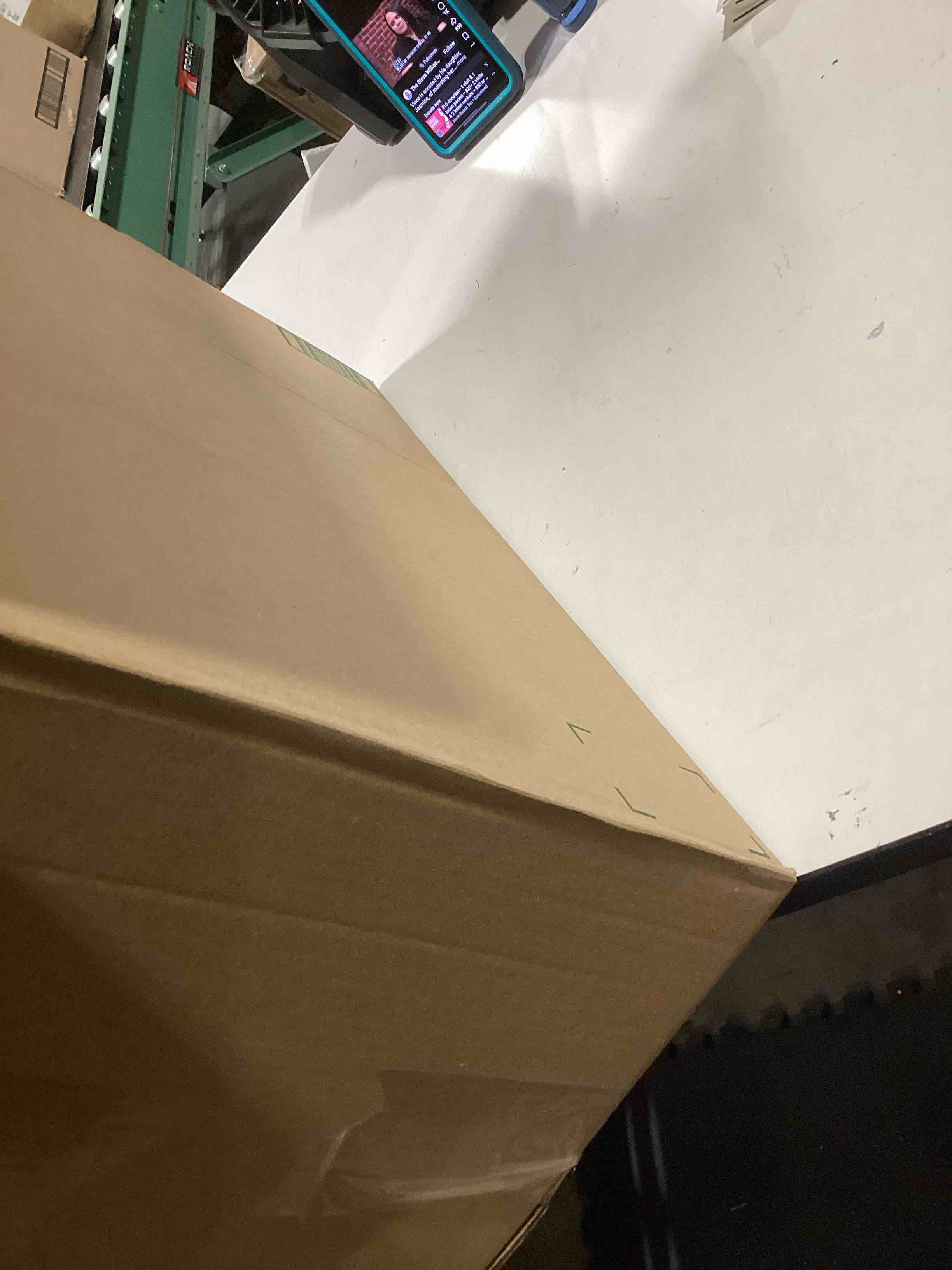 https://s3.amazonaws.com/lotting-images-prod/bidfta/PPE3210245_1760982265623.jpeg