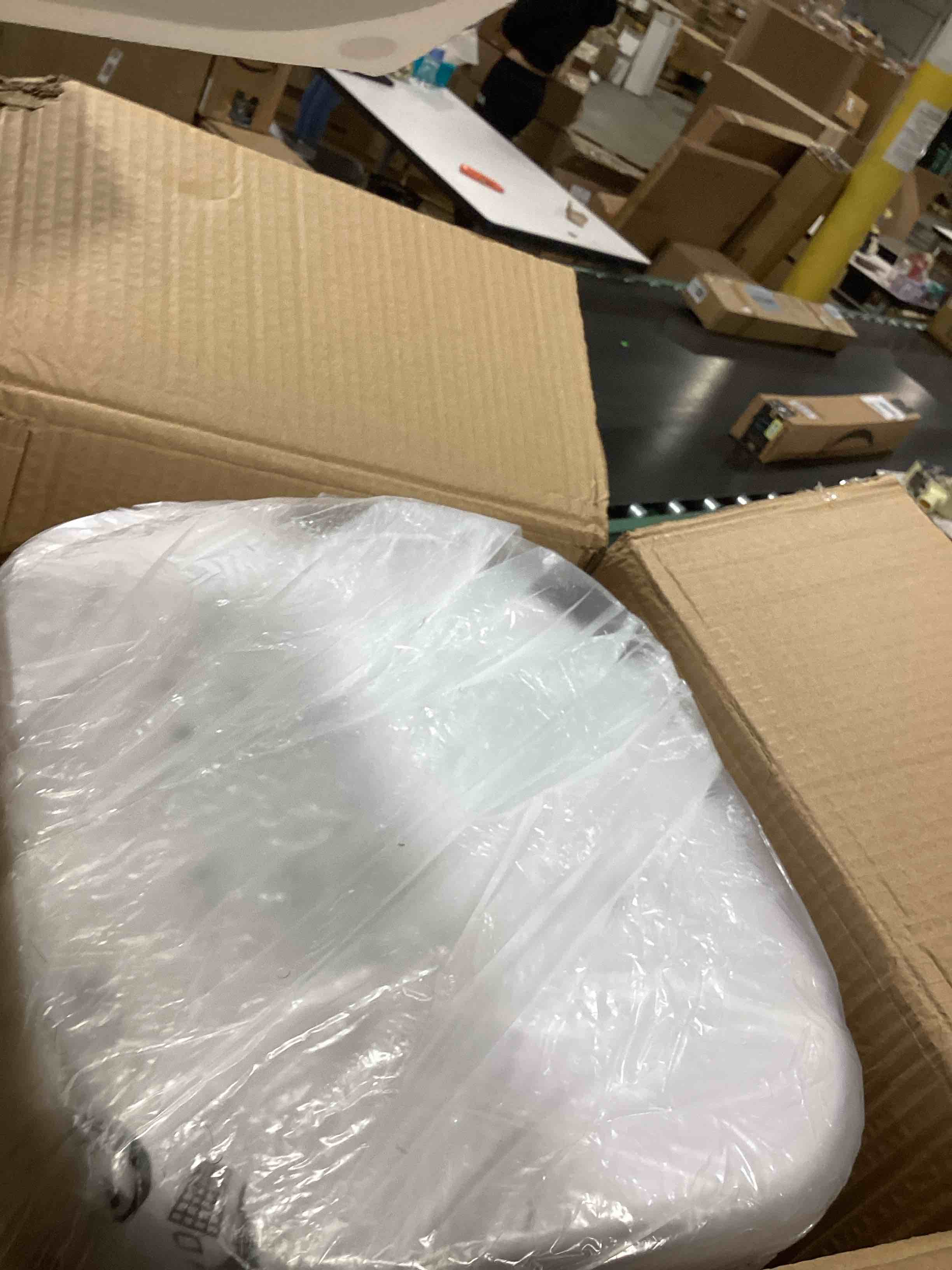 https://s3.amazonaws.com/lotting-images-prod/bidfta/PPE3210334_1761047930397.jpeg