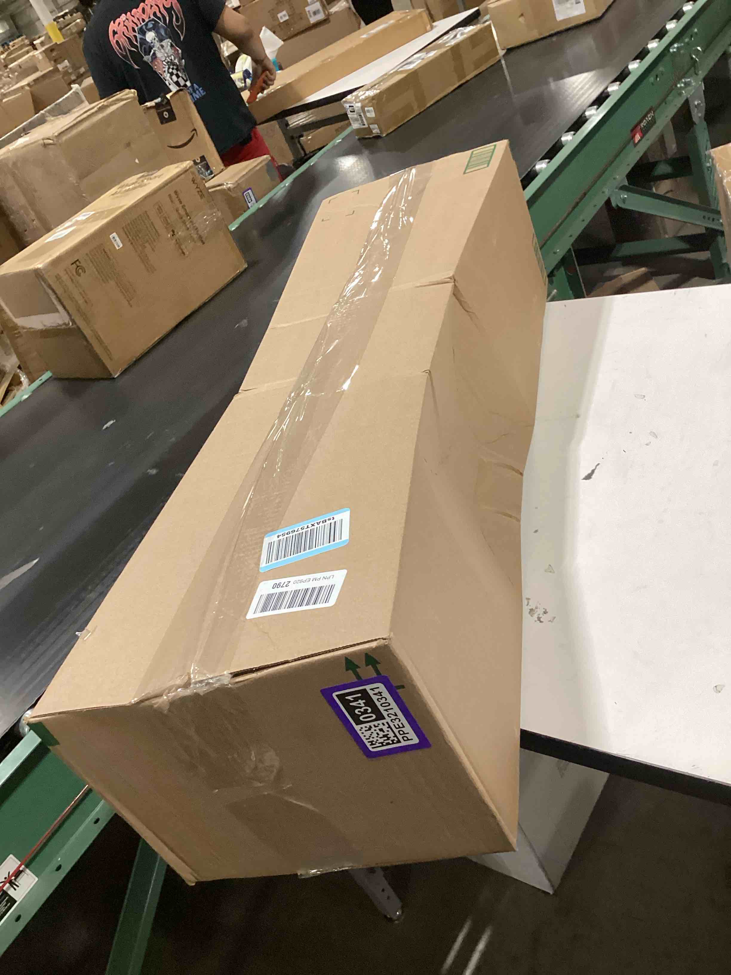 https://s3.amazonaws.com/lotting-images-prod/bidfta/PPE3210341_1761048841314.jpeg